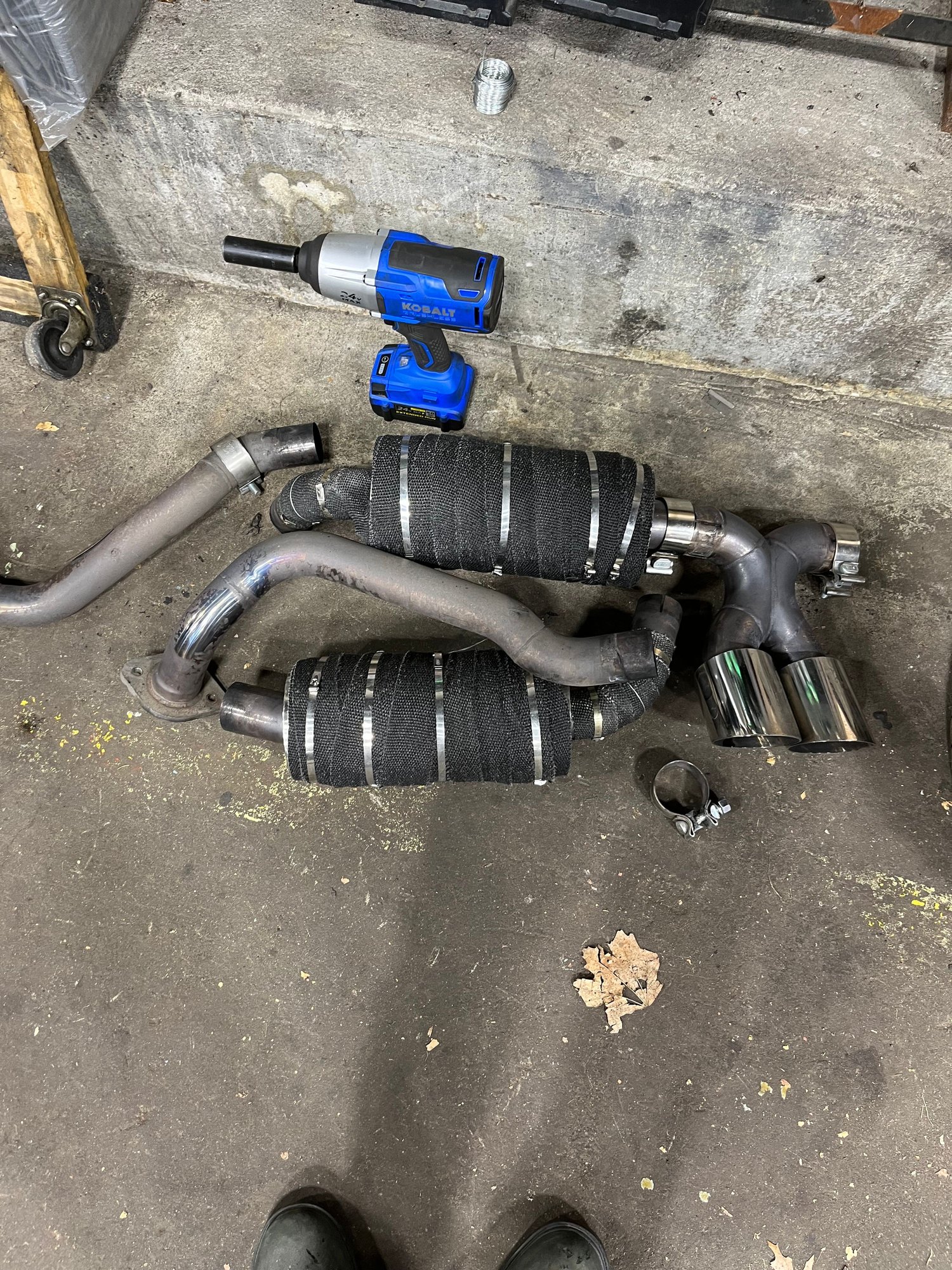 Engine - Exhaust - 981 Exhaust system - Used - 2013 to 2016 Porsche All Models - Clifton, NJ 07011, United States