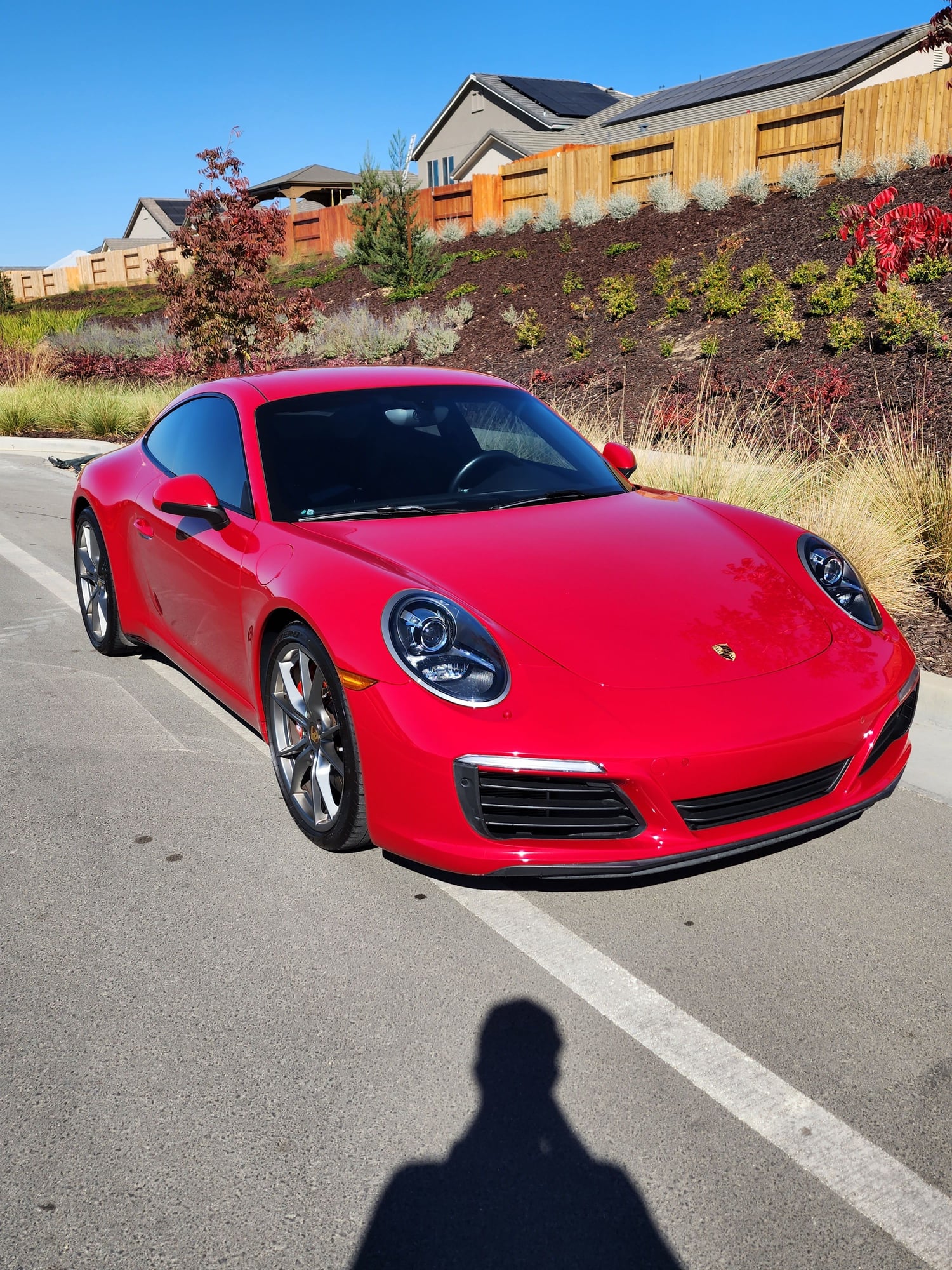 2017 Porsche 911 - 2017 Base Carrera, Carmine red, 40K miles - Used - VIN WP0AA2A95HS106910 - 41,000 Miles - 6 cyl - 2WD - Automatic - Coupe - Red - Hollister, CA 95023, United States