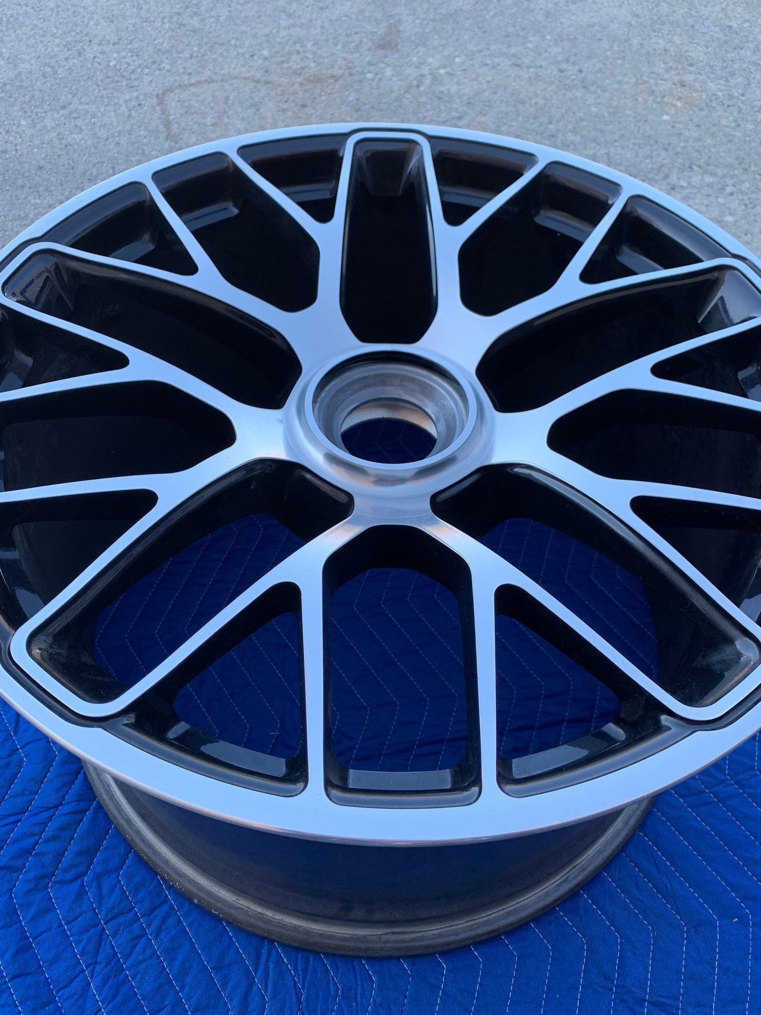 Wheels and Tires/Axles - 20" 991.1 Turbo S Centerlock Wheels - Used - 2014 to 2018 Porsche 911 - Hoschton, GA 30548, United States
