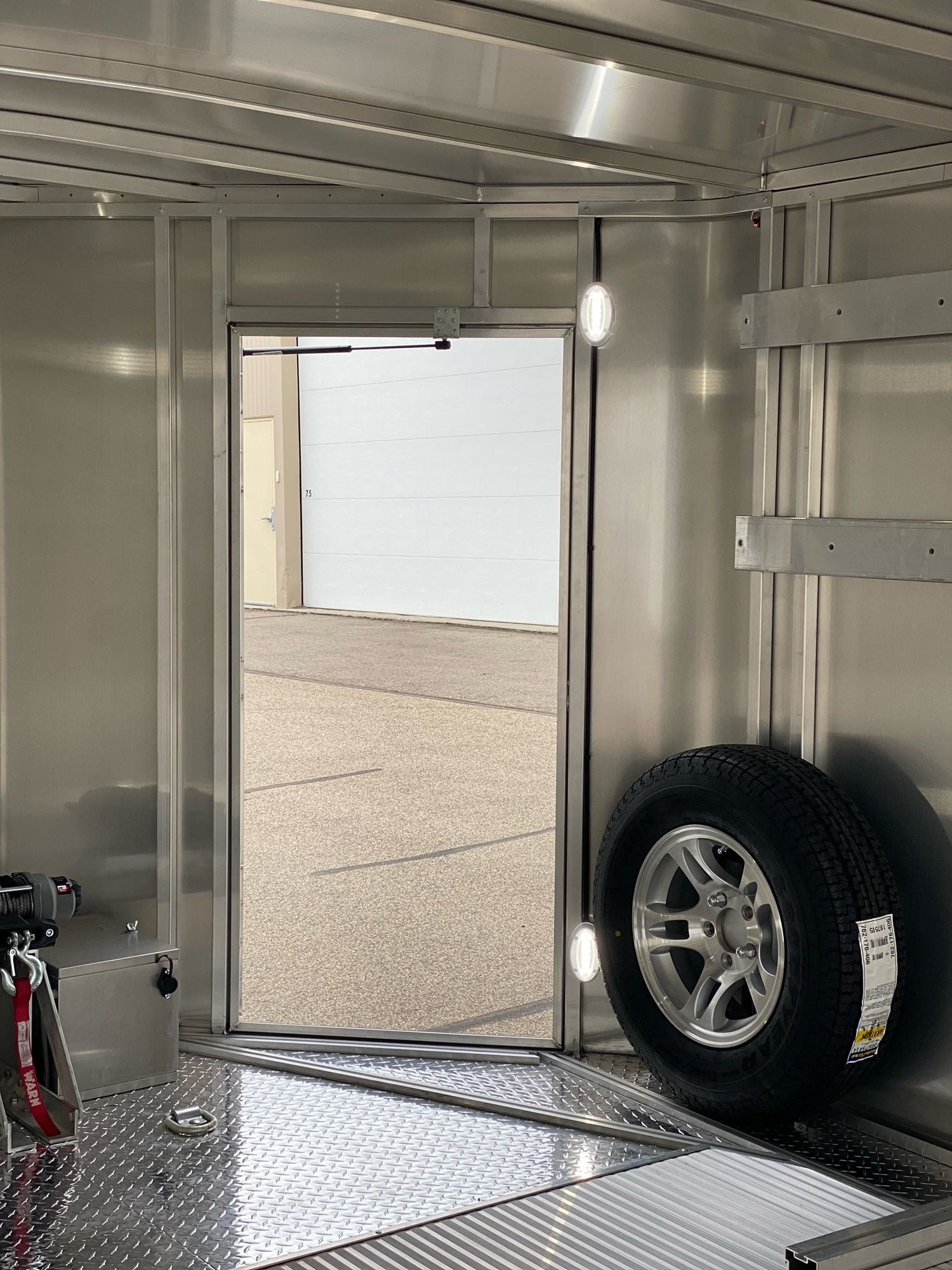 2019 Porsche 911 - Trailex Enclosed Car Trailer – 6” Additional Factory Height, Diamond Plate - Used - VIN 1XTXC2329H1999917 - 750 Miles - Wayzata, MN 55391, United States