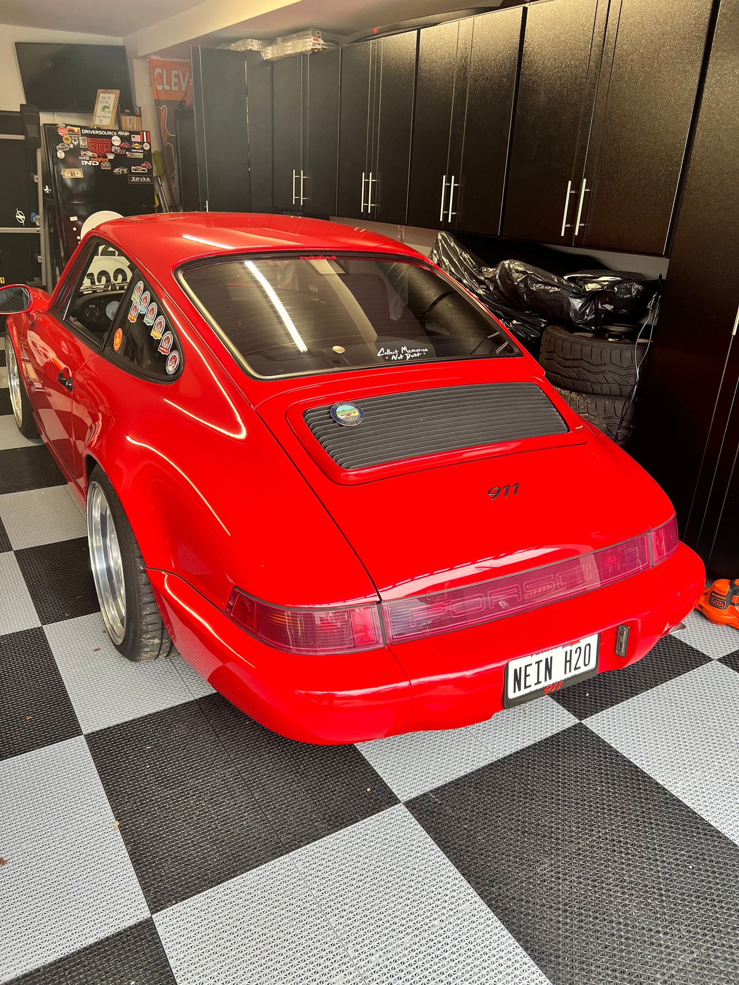1991 Porsche 911 - 1991 911 C4 - Used - VIN WP0AB2961MS410592 - 98,800 Miles - 6 cyl - AWD - Manual - Coupe - Red - Houston, TX 77018, United States