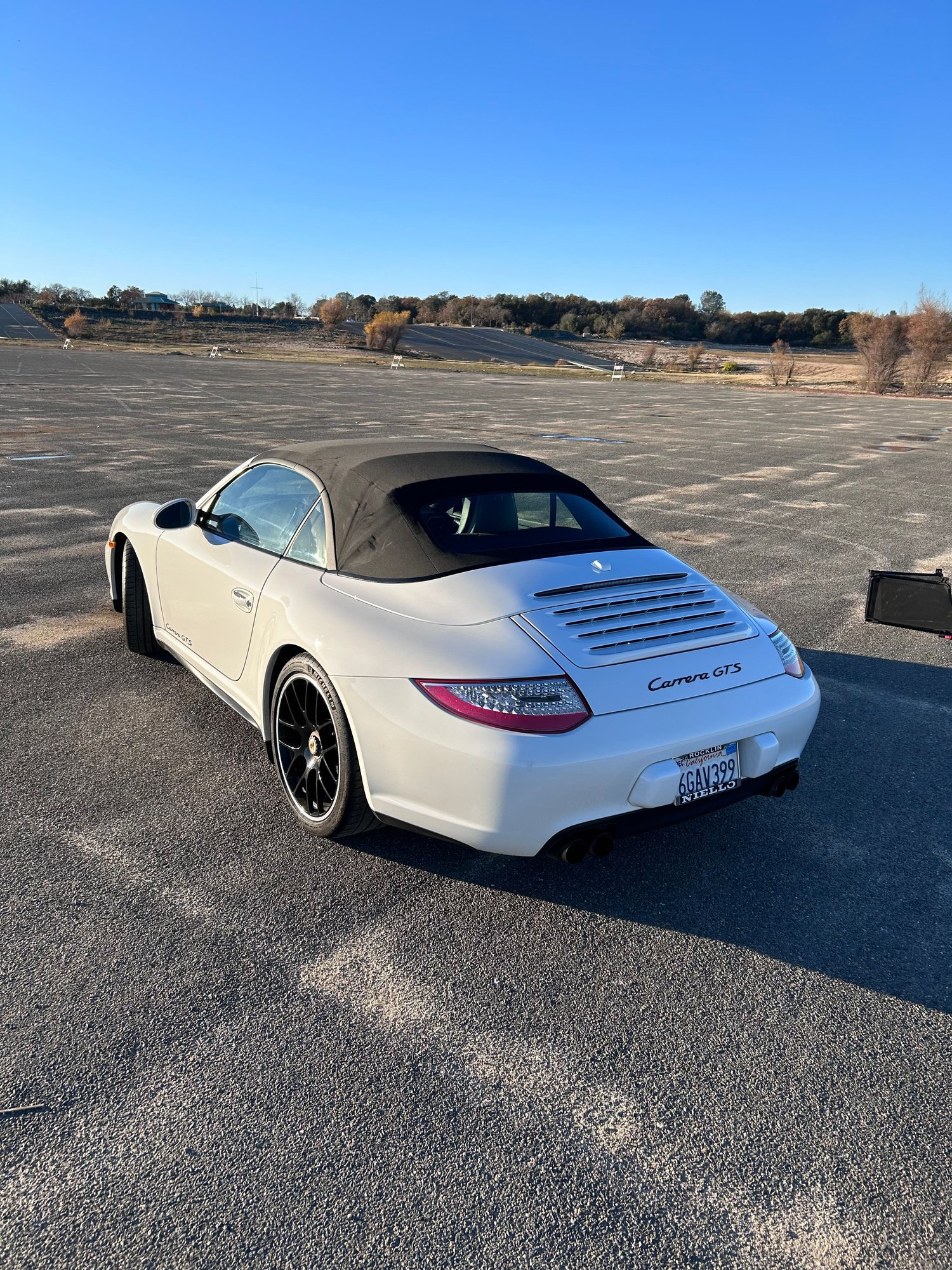 2012 Porsche 911 - 997.2 GTS manual - Used - VIN WP0CB2A96CS754660 - 35,600 Miles - 6 cyl - 2WD - Manual - Convertible - White - Granite Bay, CA 95746, United States
