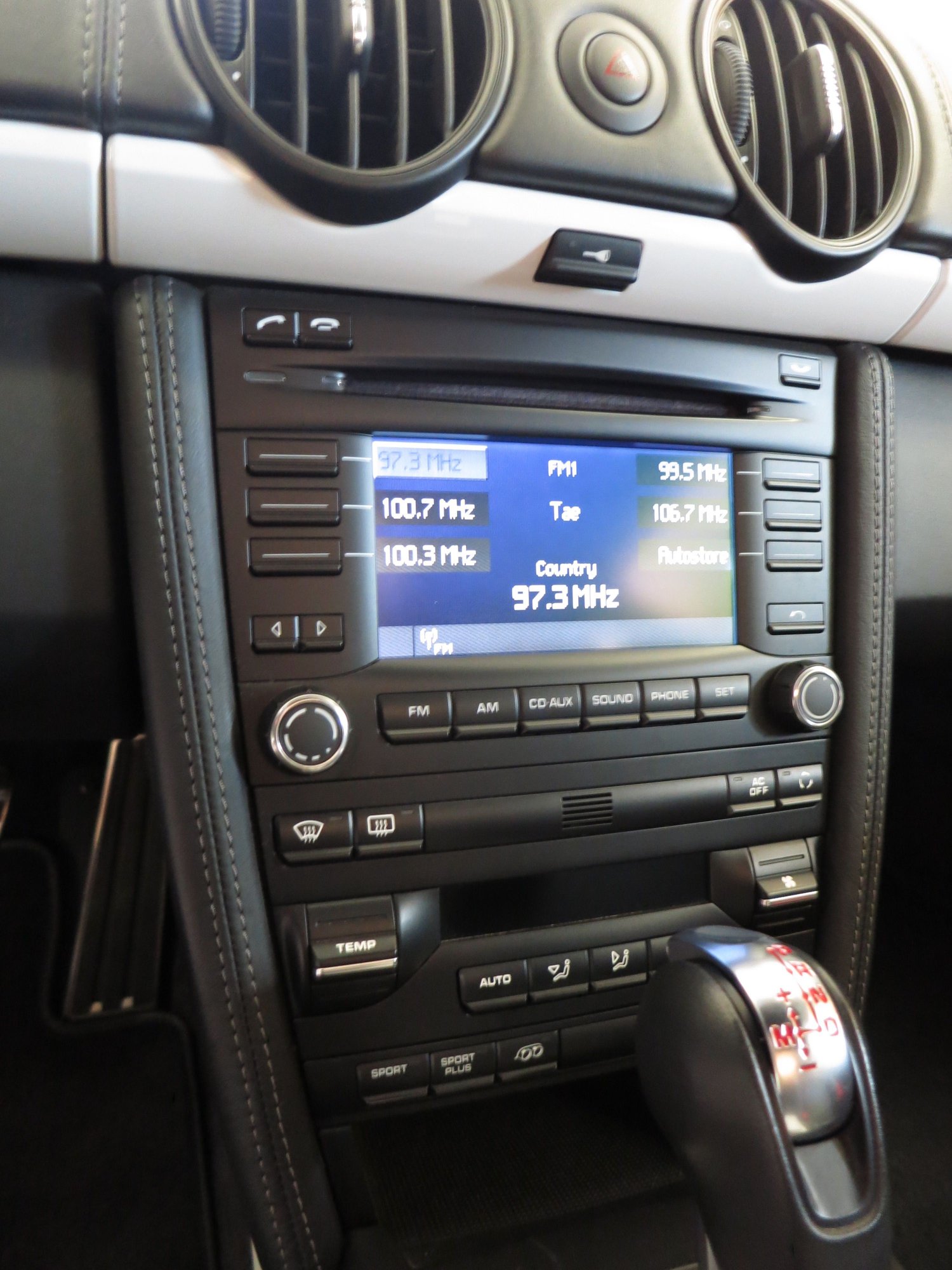 2011 Porsche Boxster - 987.2 2011 Spyder TexasHill Country - Used - VIN WP0CB2A88BS745173 - 35,800 Miles - 6 cyl - 2WD - Automatic - Convertible - White - San Antonio, TX 78132, United States