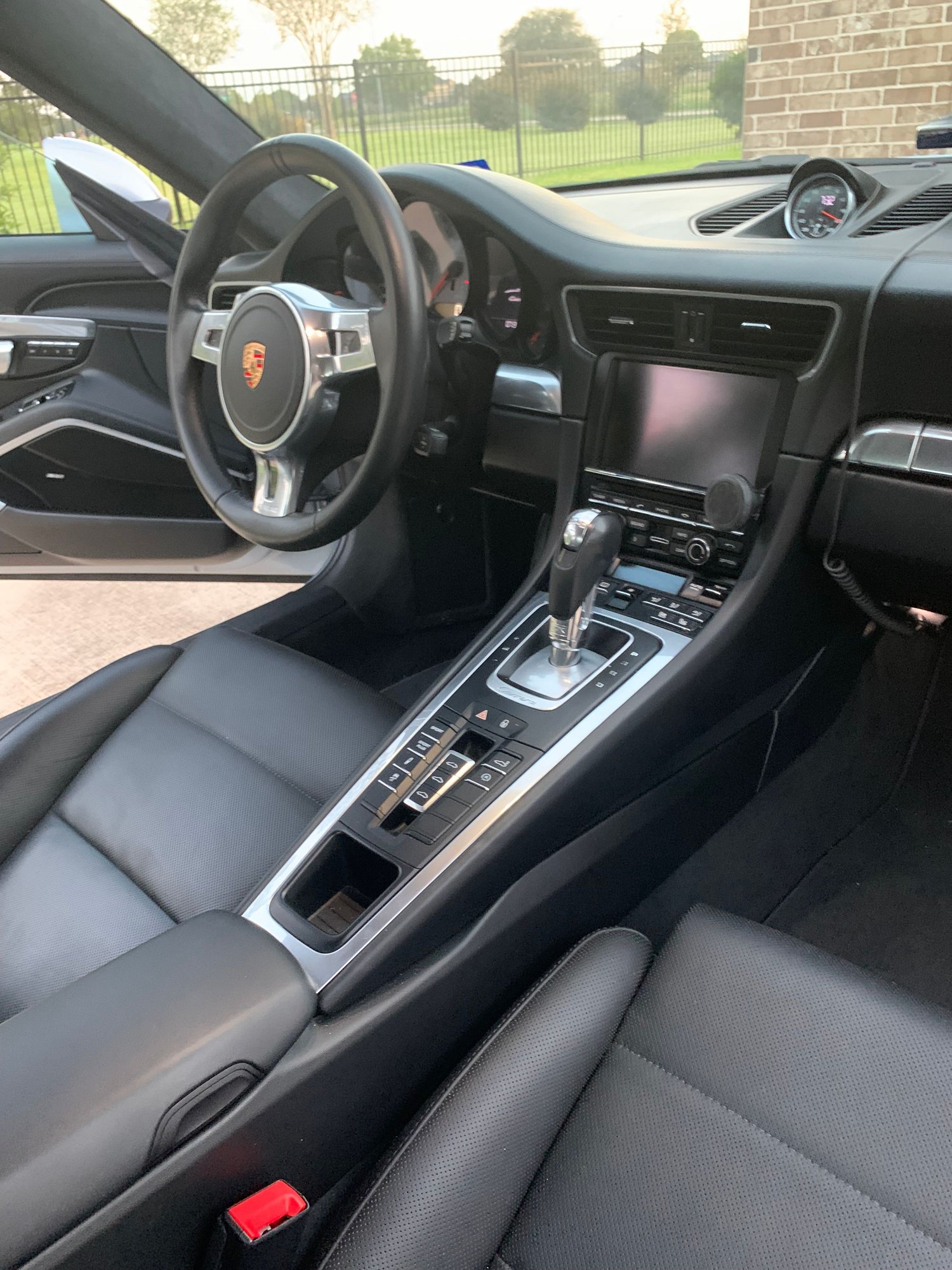 2014 Porsche 911 - 2014 Porsche 911 Carrera S Coupe - Used - VIN WP0AB2A98ES120986 - 37,500 Miles - 6 cyl - 2WD - Automatic - Coupe - Silver - Richmond, TX 77406, United States