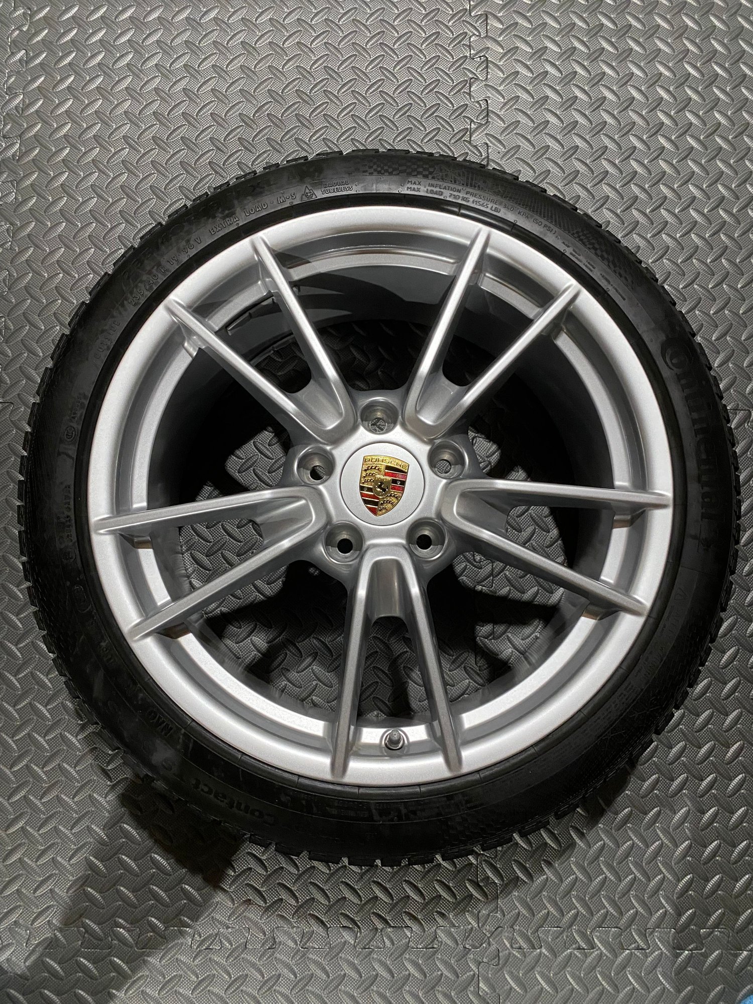 Wheels and Tires/Axles - 992 winter wheel set - Used - 2019 to 2024 Porsche 911 - Summit, NJ 07901, United States