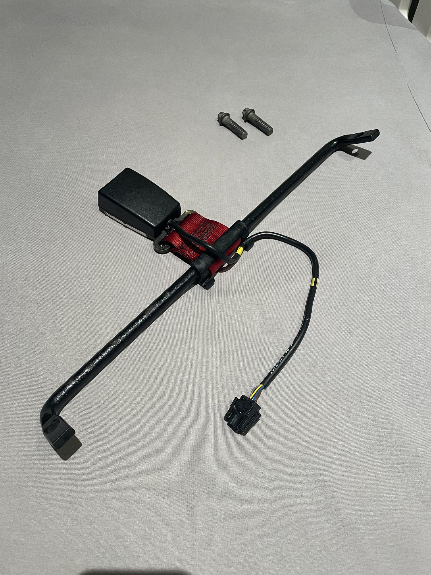 Airbag Deactivation bar for Child seat Rennlist Porsche Discussion