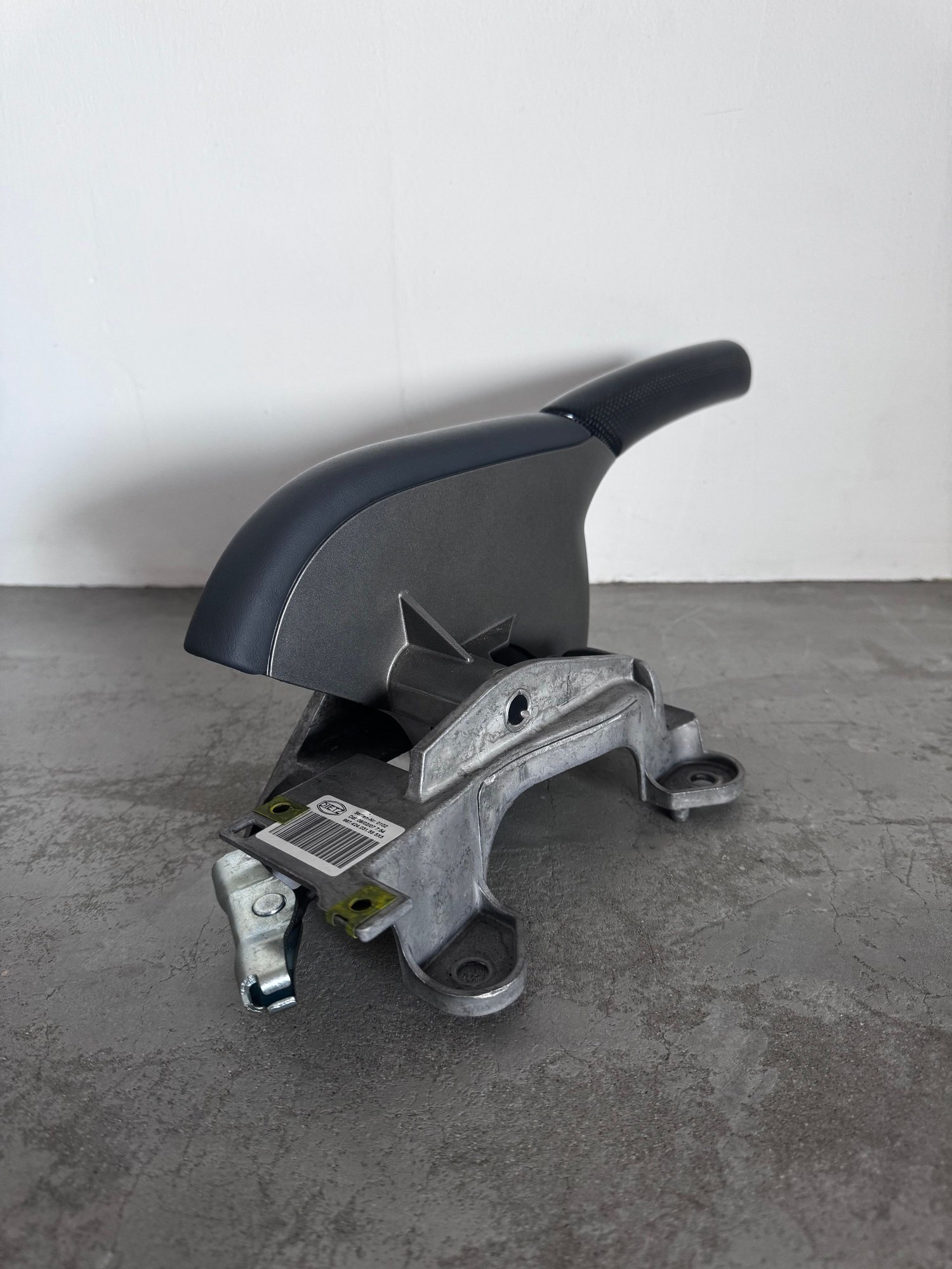 Interior/Upholstery - 997 OEM Porsche 997 Interior Carbon Pieces - Used - All Years  All Models - Los Angeles, CA 90068, United States