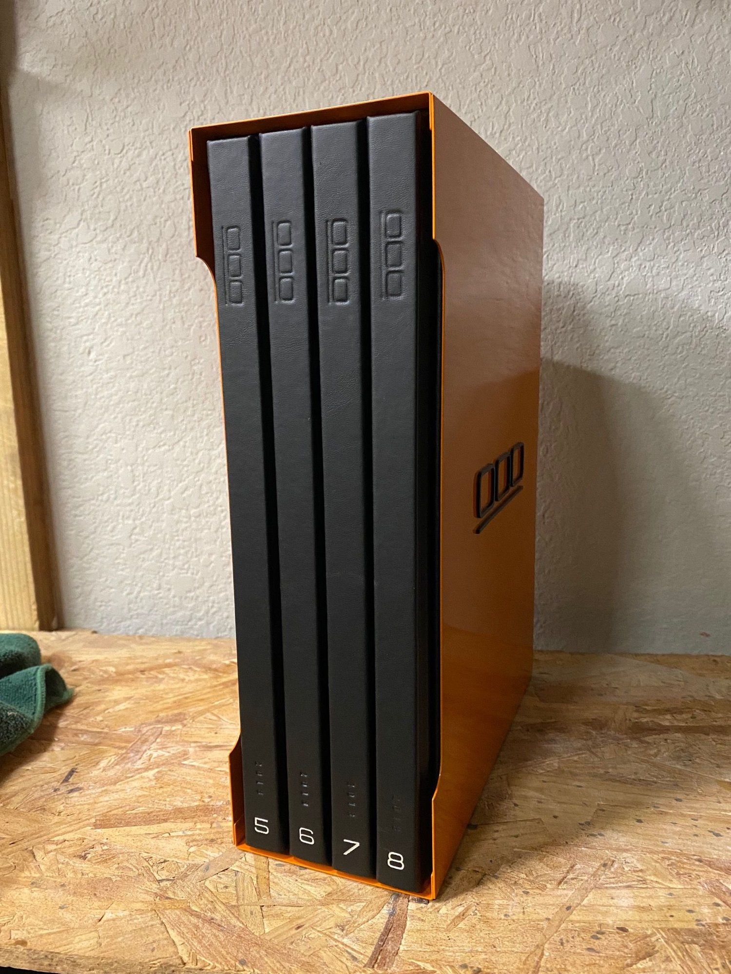 Accessories - 000 Magazine 2018-2021 S-Collections - Used - 0  All Models - Fayetteville, AR 72704, United States