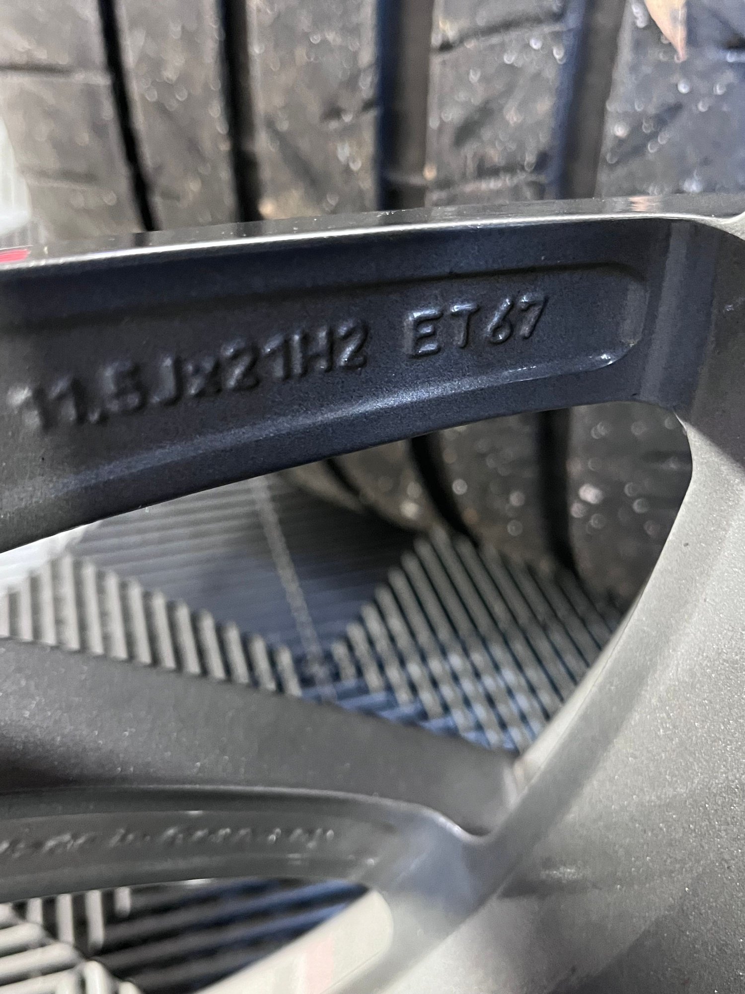 Wheels and Tires/Axles - 992 Carrera T or S 20/21 Wheels with TPMS and Center Caps - Used - 2020 to 2027 Porsche 911 - Decatuur, GA 30030, United States