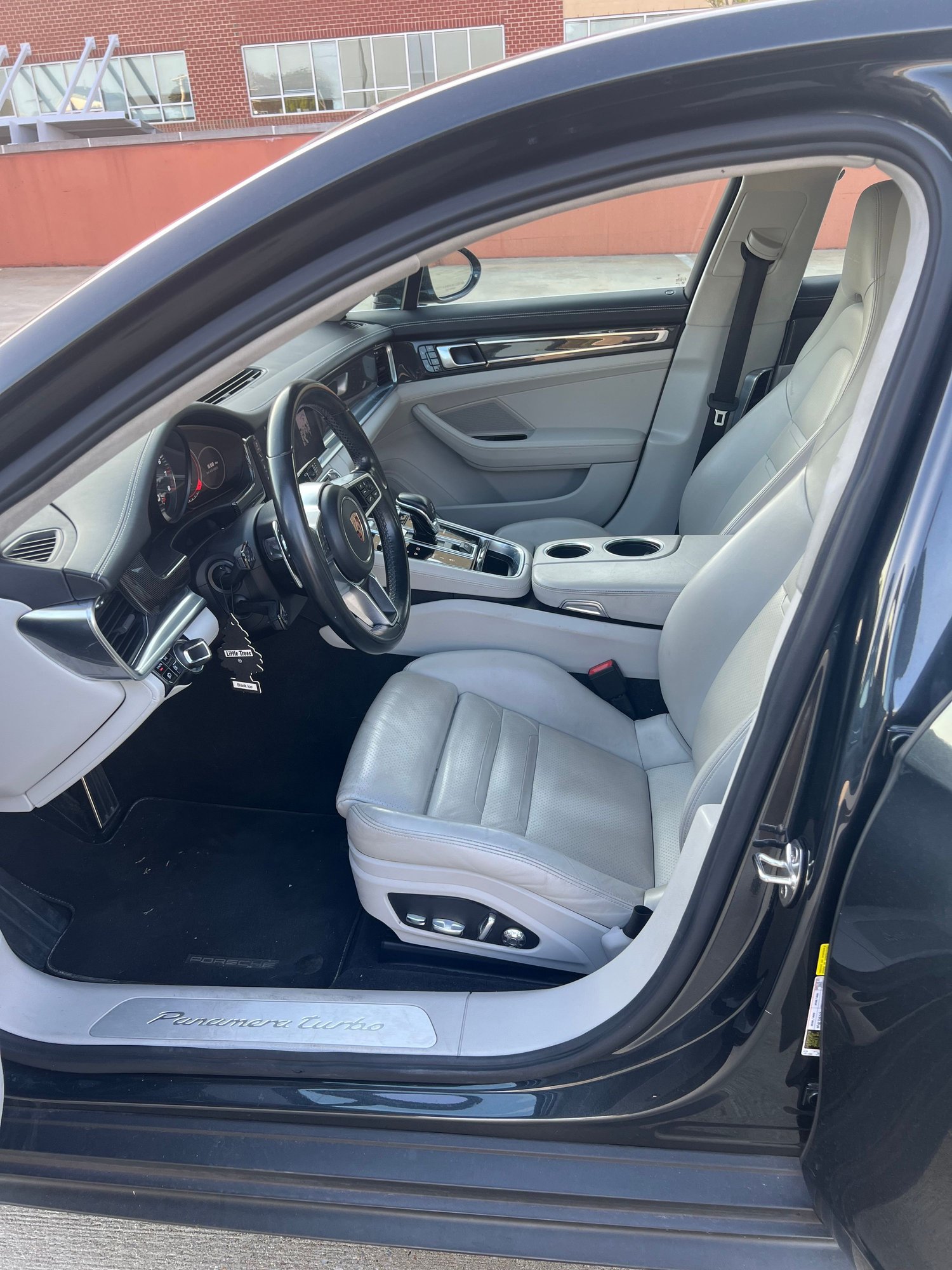 2017 Porsche Panamera - 2017 Porsche Panamera Turbo - Used - VIN WP0AF2A74HL150682 - 65,800 Miles - 8 cyl - AWD - Automatic - Sedan - Gray - Hanover, MD 21076, United States