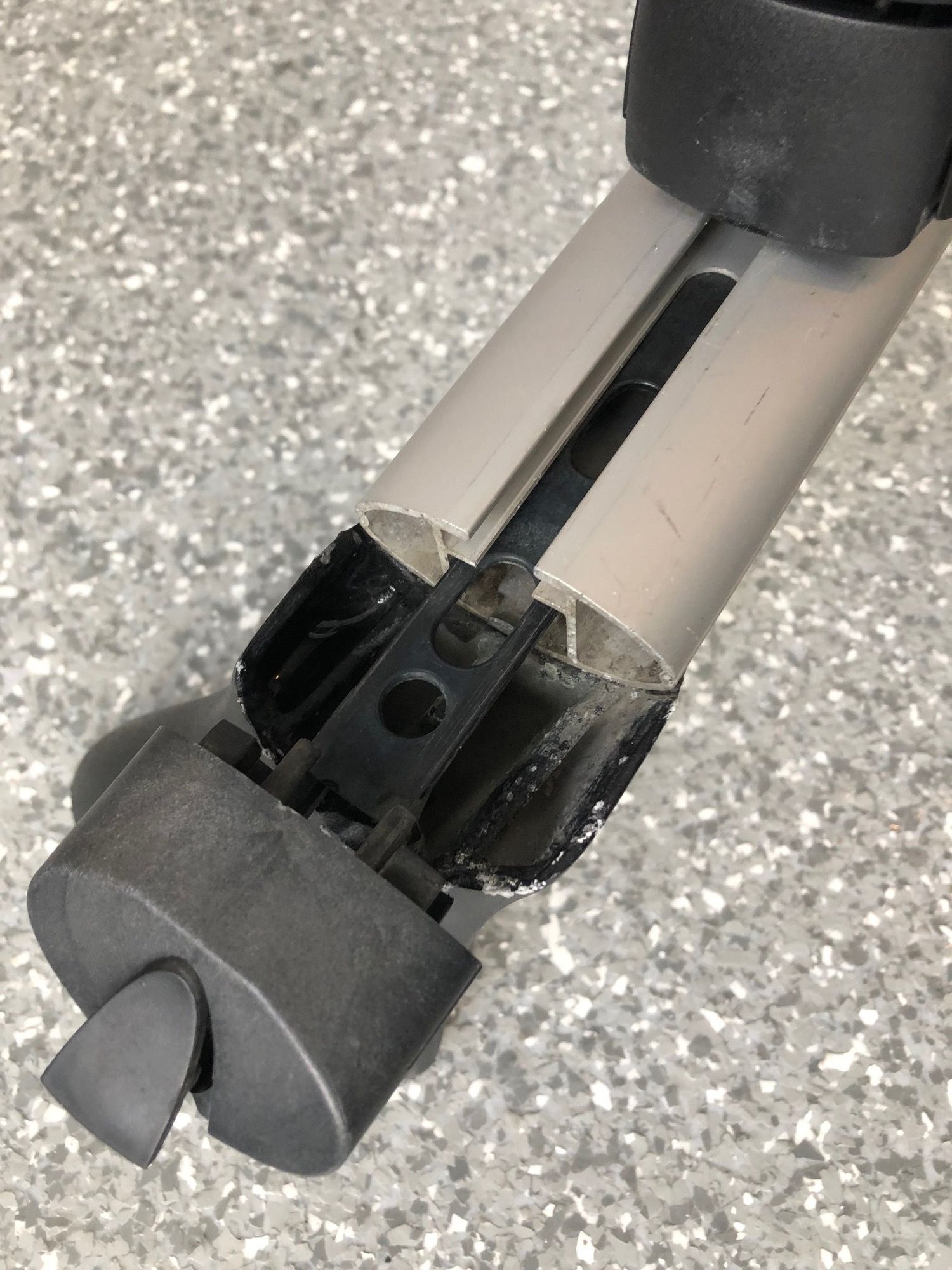 FS Cayman 987 OEM Roof Rack Rennlist Porsche Discussion Forums fs-cayman-987-oem-roof-rack-rennlist-porsche-discussion-forums