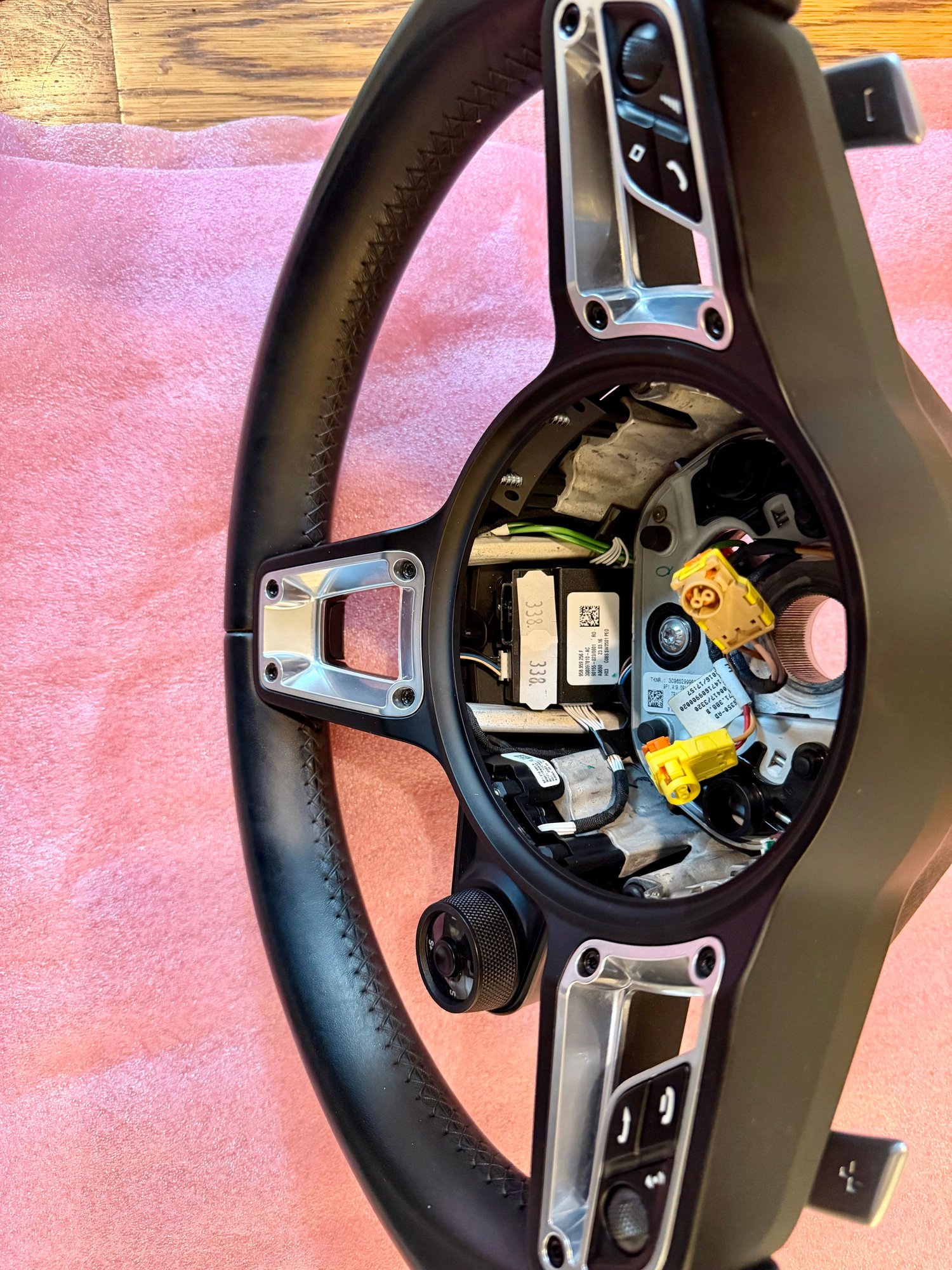 Interior/Upholstery - Genuine Porsche GT Sports Leather Steering Wheel with PDK paddles/ Heated/ Sport Ch - Used - All Years  All Models - All Years  All Models - Summit, NJ 07901, United States