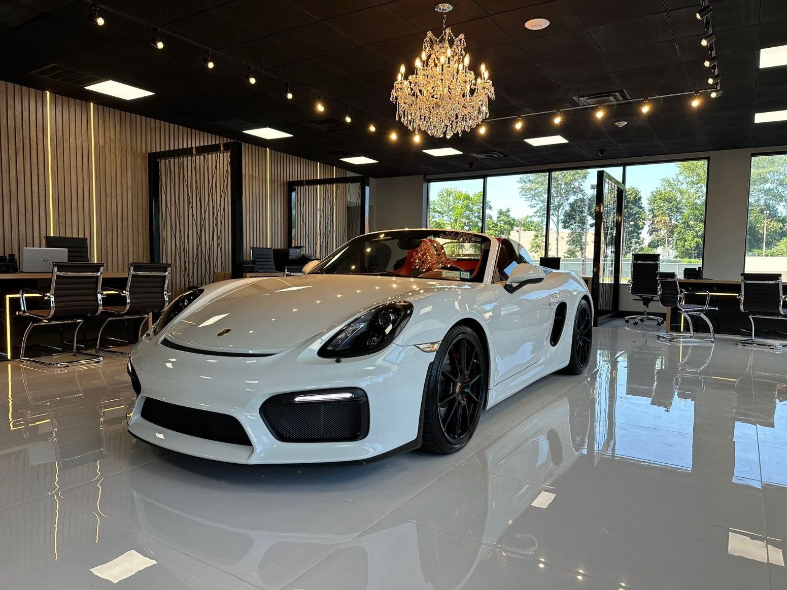 2016 Porsche Boxster - 14k mile 981 Spyder - Used - VIN WP0CC2A87GS152179 - 14,000 Miles - 6 cyl - 2WD - Manual - Convertible - White - Boston, MA 02155, United States