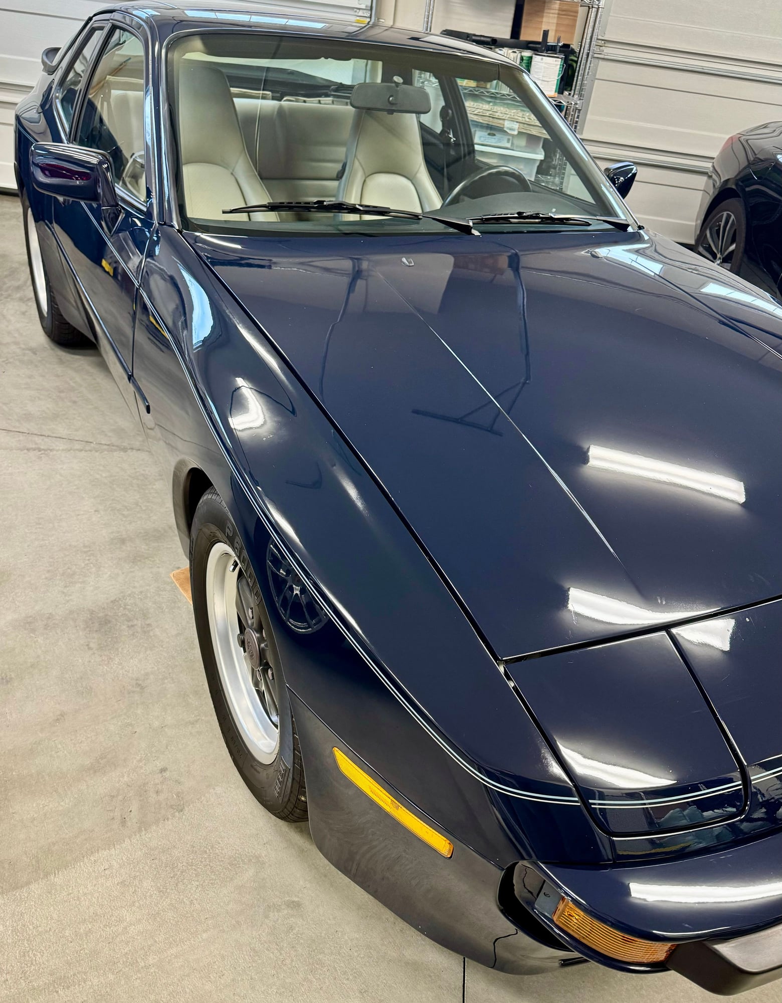 1985 Porsche 944 - 1985.5 Porsche 944 - 18K Mile, Single Family Time Capsule - Copenhagen Blue/Cream - Used - Prescott Valley, AZ 86314, United States