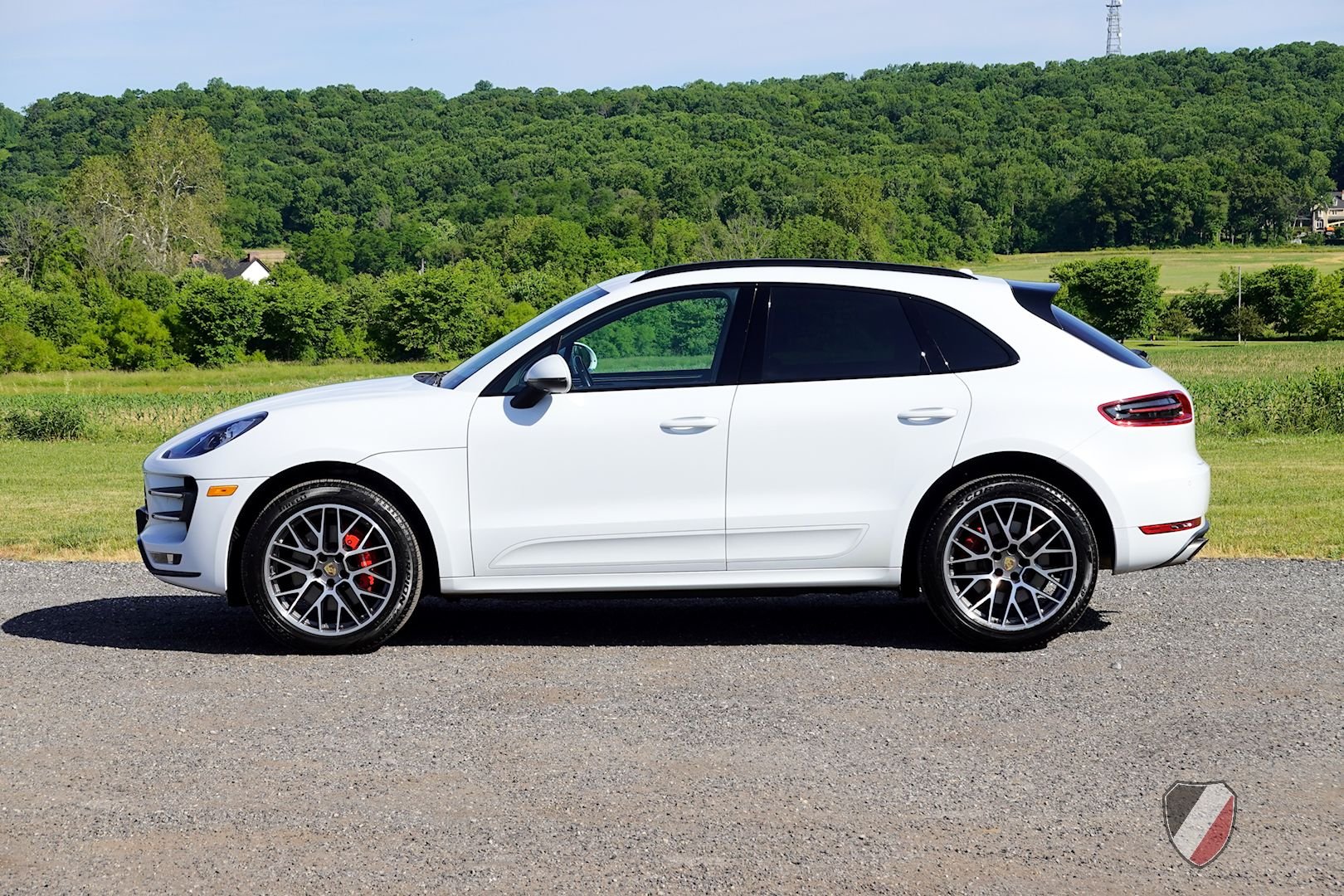 2018 Porsche Macan - 2018 Porsche Macan Turbo, one owner - Used - VIN WP1AF2A55JLB70071 - 40,053 Miles - 6 cyl - AWD - Automatic - SUV - White - Exton, PA 19341, United States
