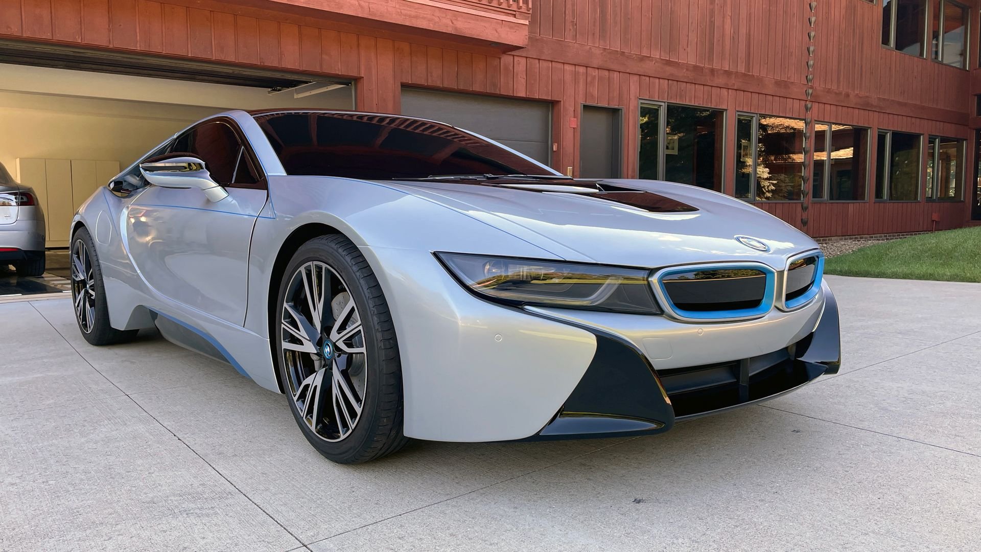 2015 BMW i8 Dealer Showroom Display Model - Full Scale Display to the ...