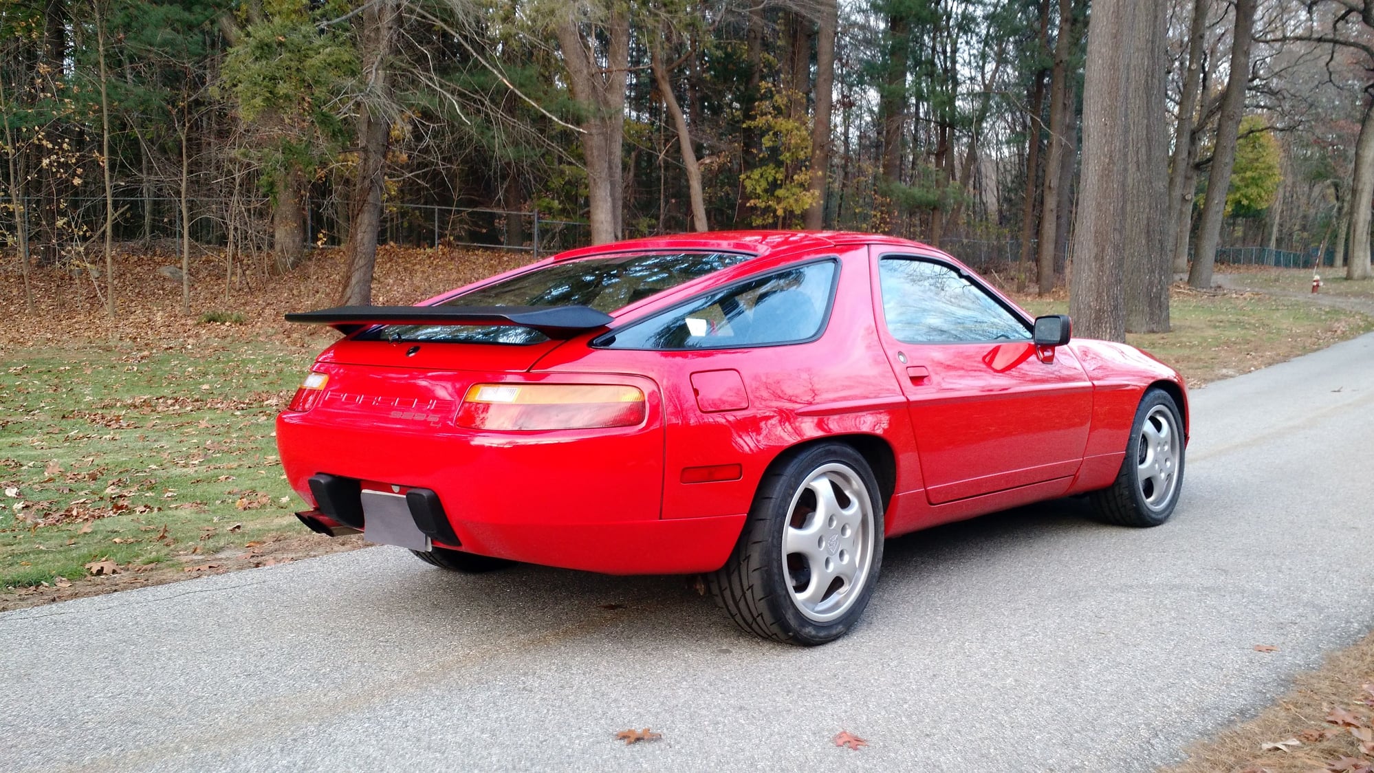 1987 Porsche 928 - 1987 Porsche 928 S4 5spd Manual - Used - VIN WP0JB0924HS860292 - 50,942 Miles - 8 cyl - 2WD - Manual - Coupe - Red - Bedford, MA 01730, United States