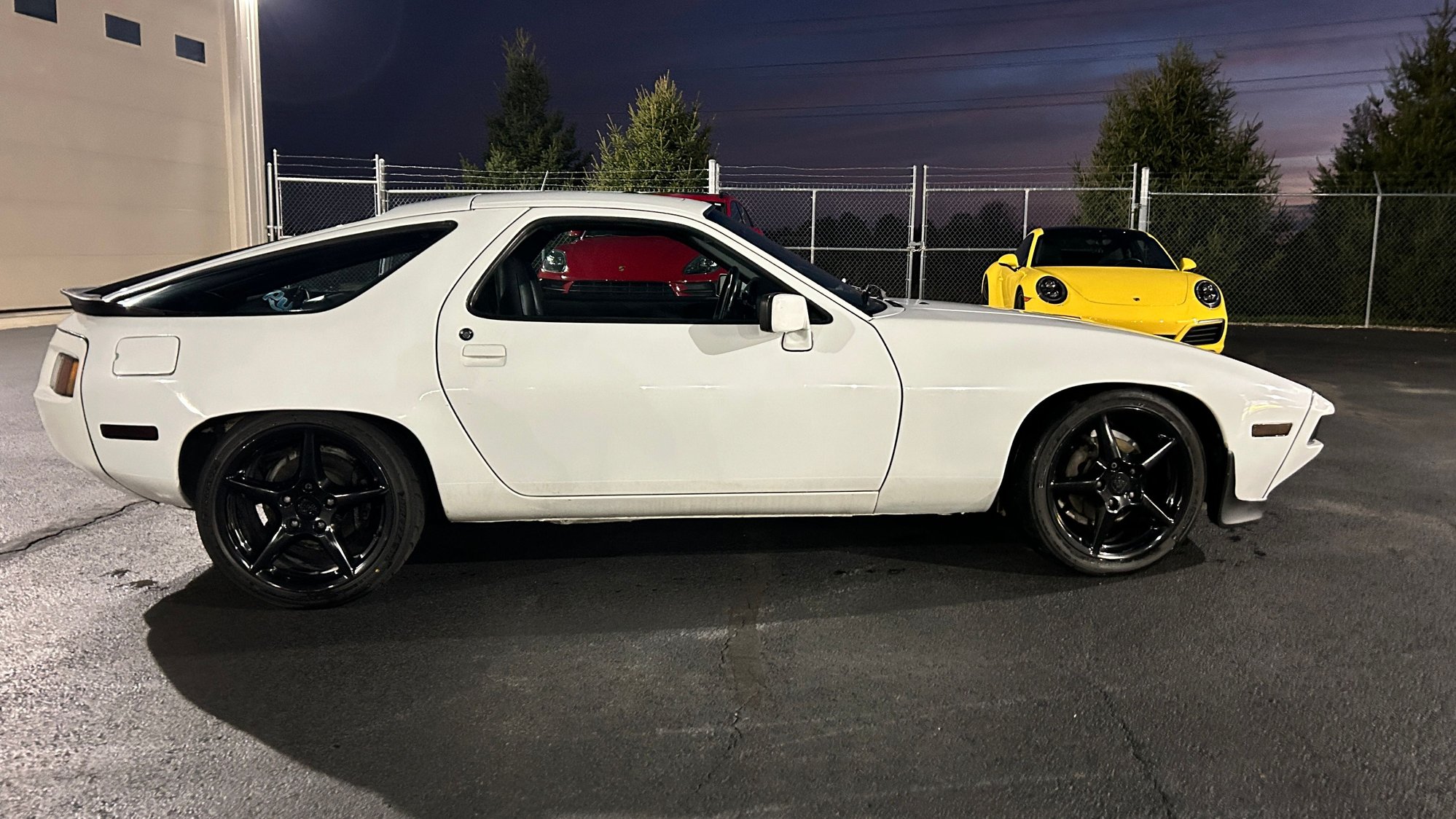 1985 Porsche 928 - 1985 Porsche 928 Grand PriX White 5 Speed Manual - Used - VIN WP0JB0928FS860552 - 8 cyl - 2WD - Manual - Coupe - White - Columbus, OH 43065, United States