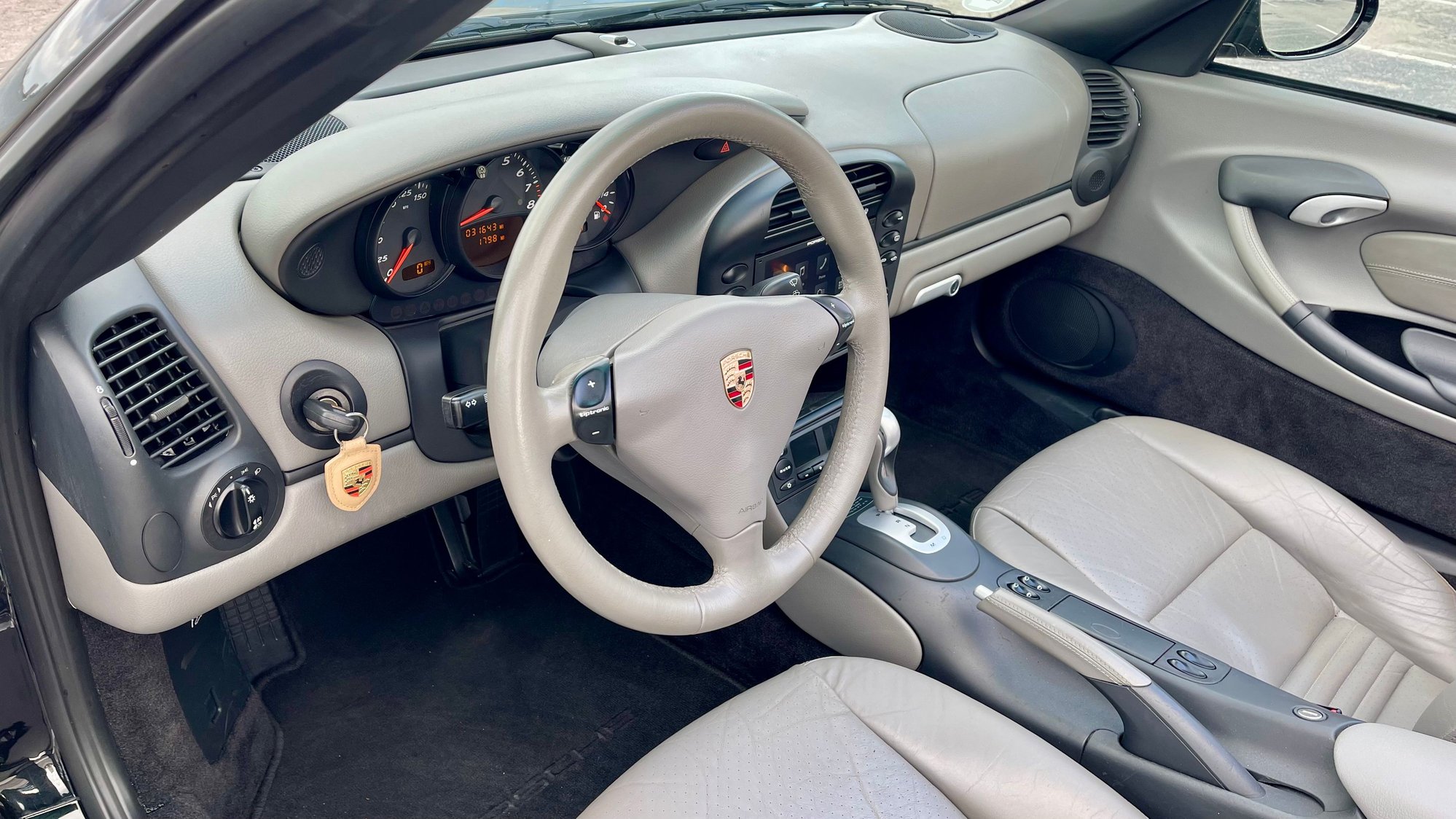 2003 Porsche Boxster - 2003 Porsche Boxster - Used - VIN WP0CA29833U620658 - 31,750 Miles - 6 cyl - 2WD - Automatic - Convertible - Black - Miami Beach, FL 33141, United States