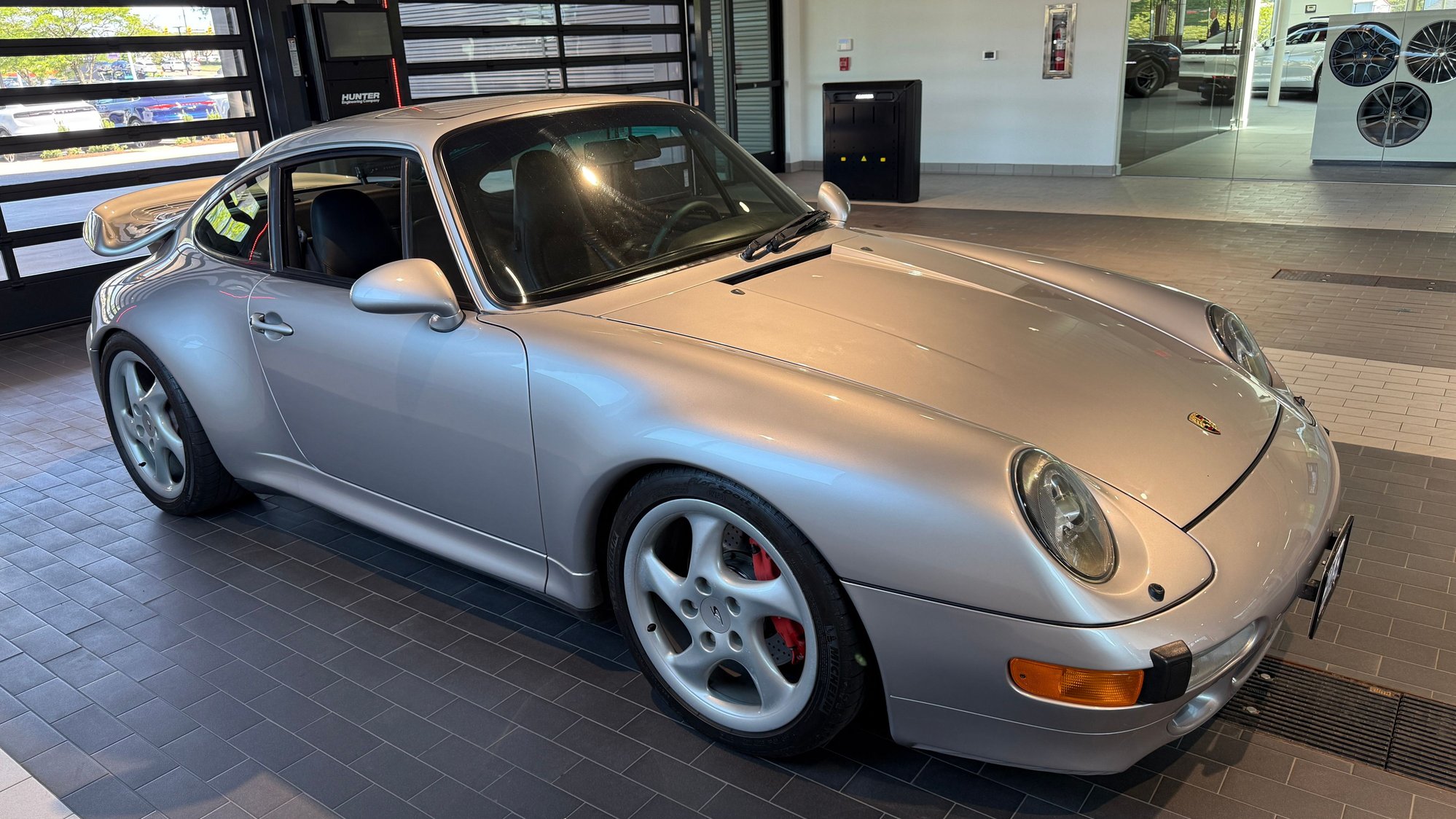 1997 Porsche 911 - 1997 Porsche 911 Carrera 4S - Used - VIN WP0AA2990VS320560 - 148,665 Miles - 6 cyl - 2WD - Manual - Coupe - Silver - Richmond, VA 23113, United States