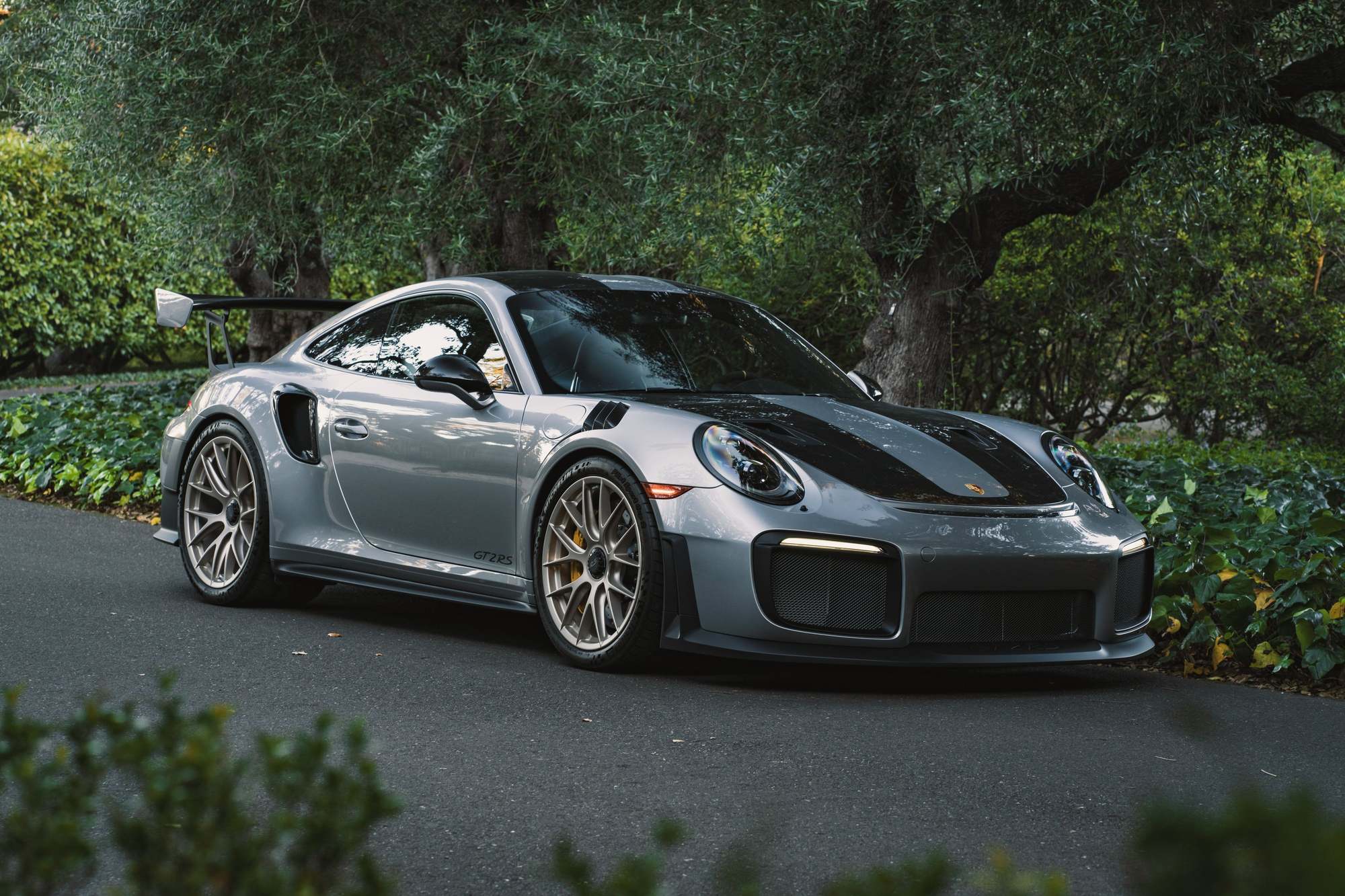 2018 Porsche GT2 - 2018 Porsche 911 GT2 RS - One-Owner GT2 RS w/ Weissach Package - Used - VIN WP0AE2A96JS185188 - 81 Miles - 6 cyl - 2WD - Automatic - Coupe - Silver - Redwood City, CA 94063, United States