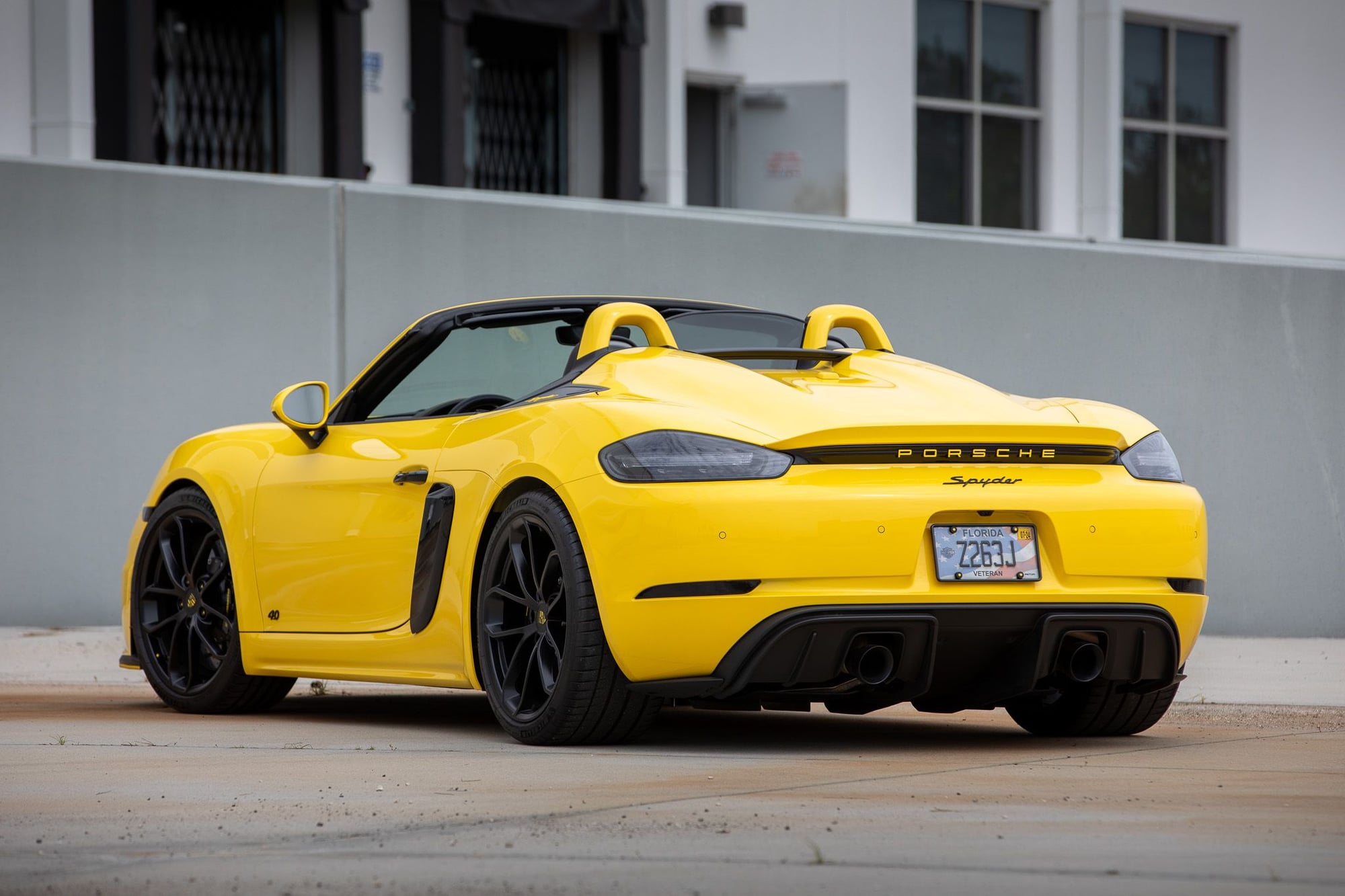 2021 Porsche 718 Spyder - 2021 718 Spyder - Used - VIN WP0CC2A84MS240814 - 7,857 Miles - 6 cyl - 2WD - Manual - Convertible - Yellow - Palm Coast, FL 32137, United States
