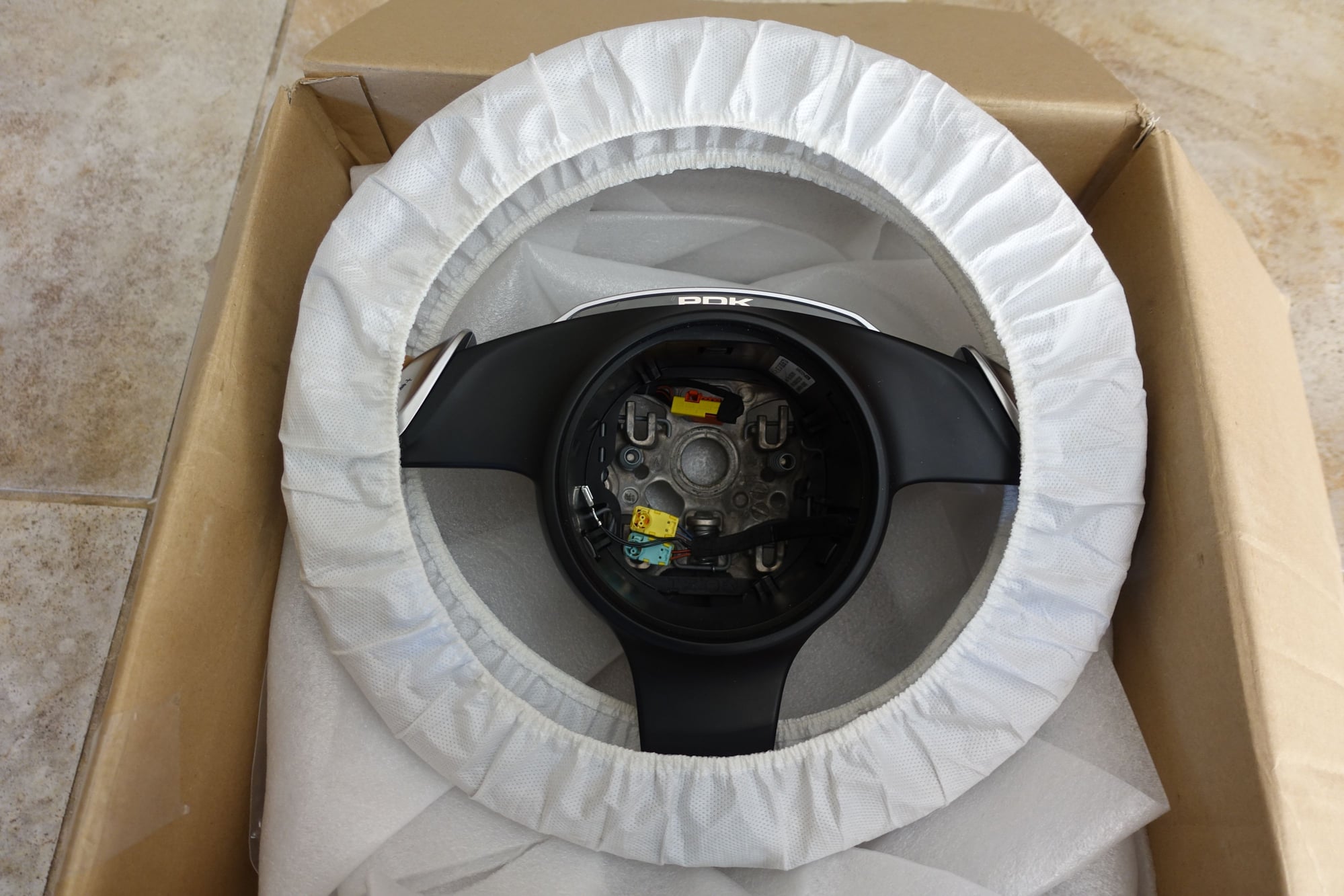 Interior/Upholstery - 997.2 PDK Steering Wheel with Sport, Sport+, and Launch Control indicators - Used - 2009 to 2012 Porsche 911 - Urbandale, IA 50323, United States