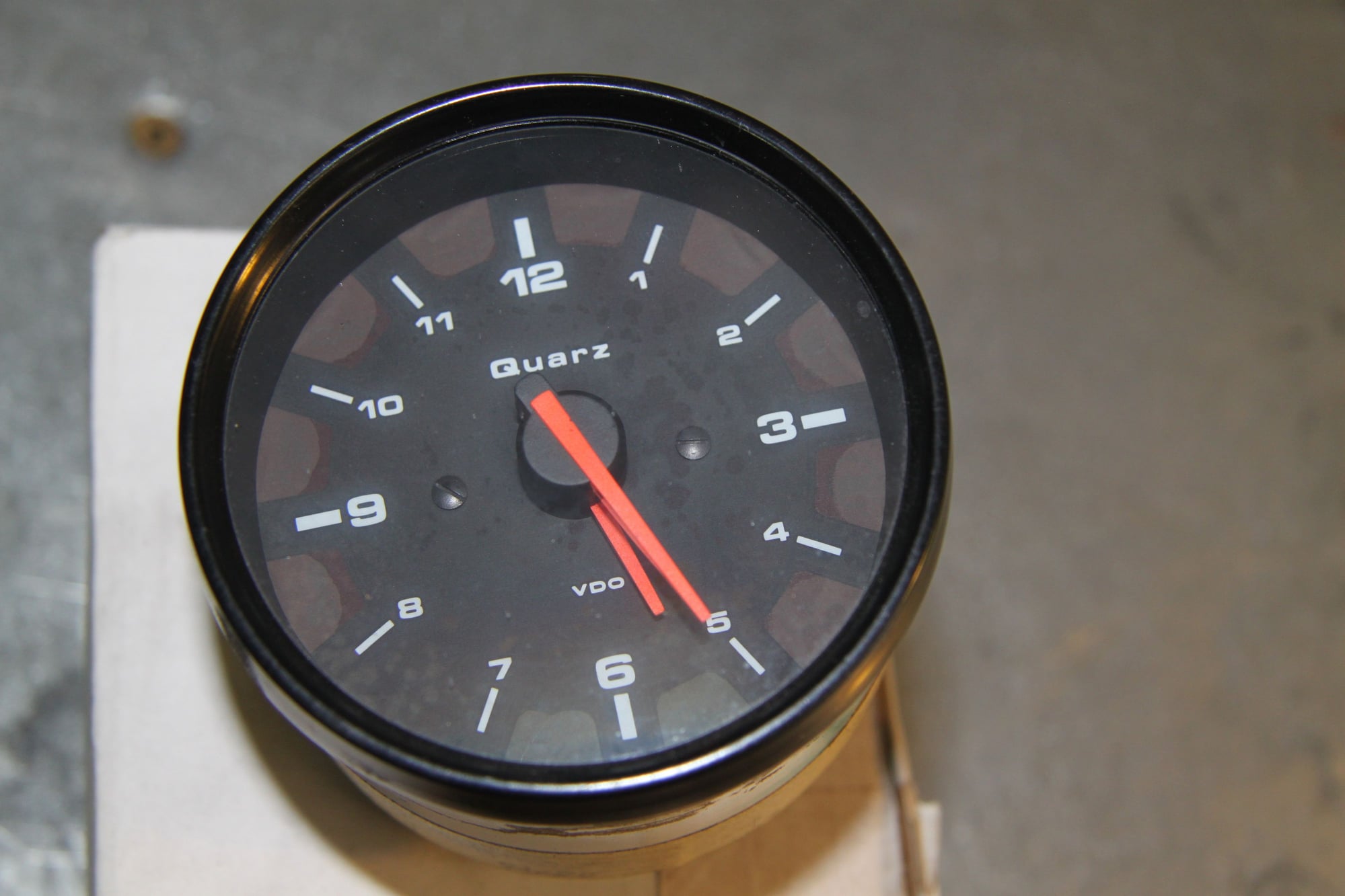 Miscellaneous - 964 parts for sale - Clock, used - Used - 1989 to 1994 Porsche 911 - Danbury, CT 06810, United States