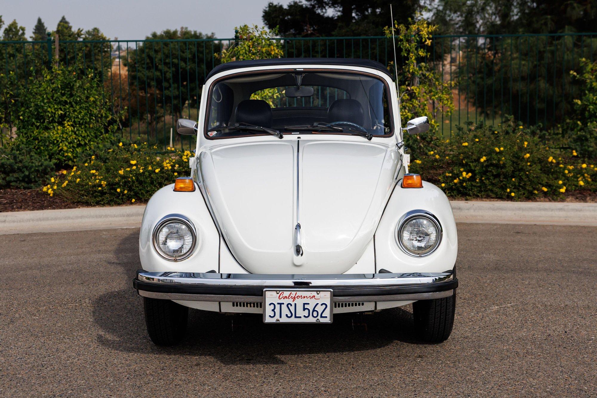 1978 Volkswagen Super Beetle - 1978 Volkswagen super beetle convertible - Used - Fresno, CA 93720, United States