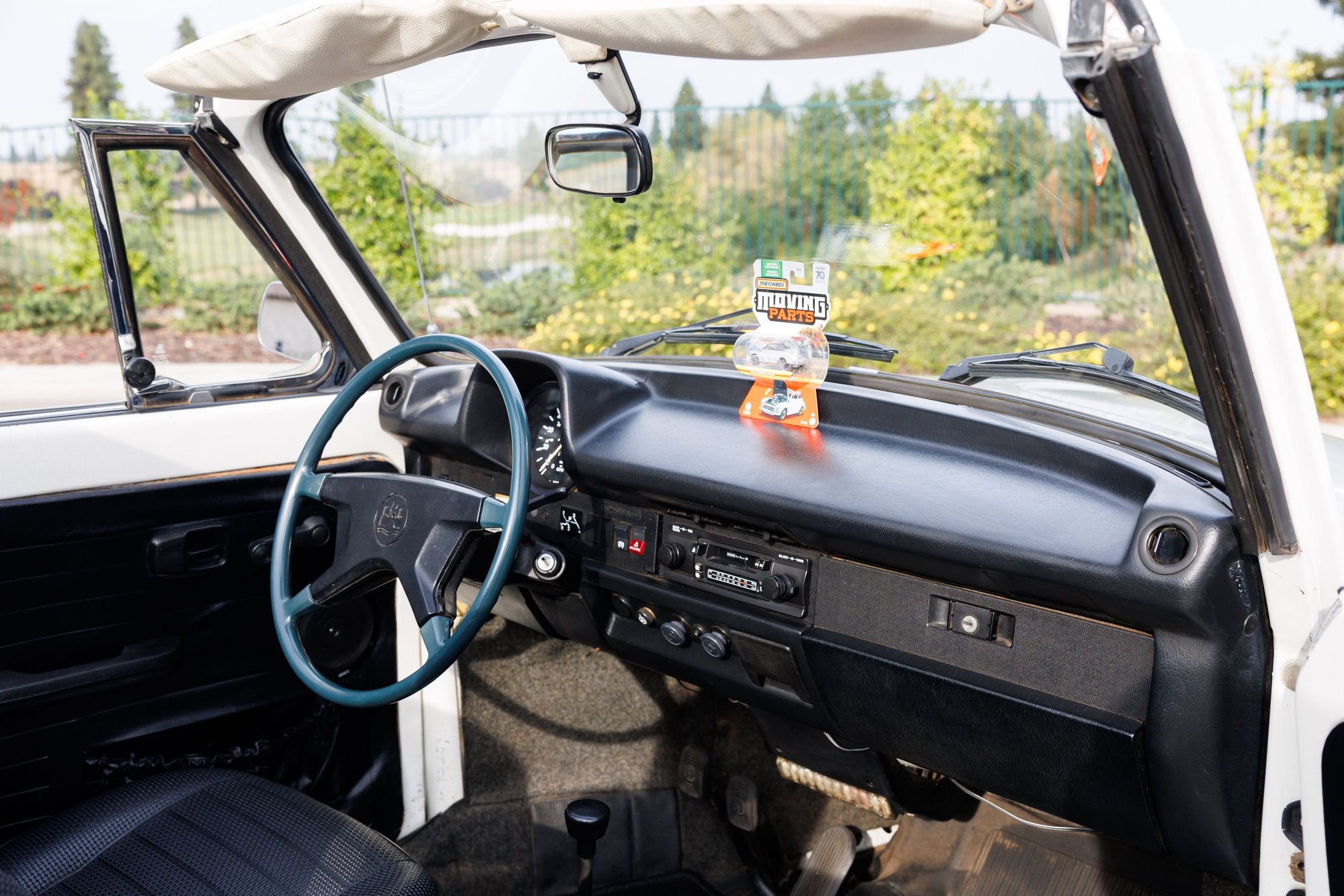 1978 Volkswagen Super Beetle - 1978 Volkswagen super beetle convertible - Used - Fresno, CA 93720, United States
