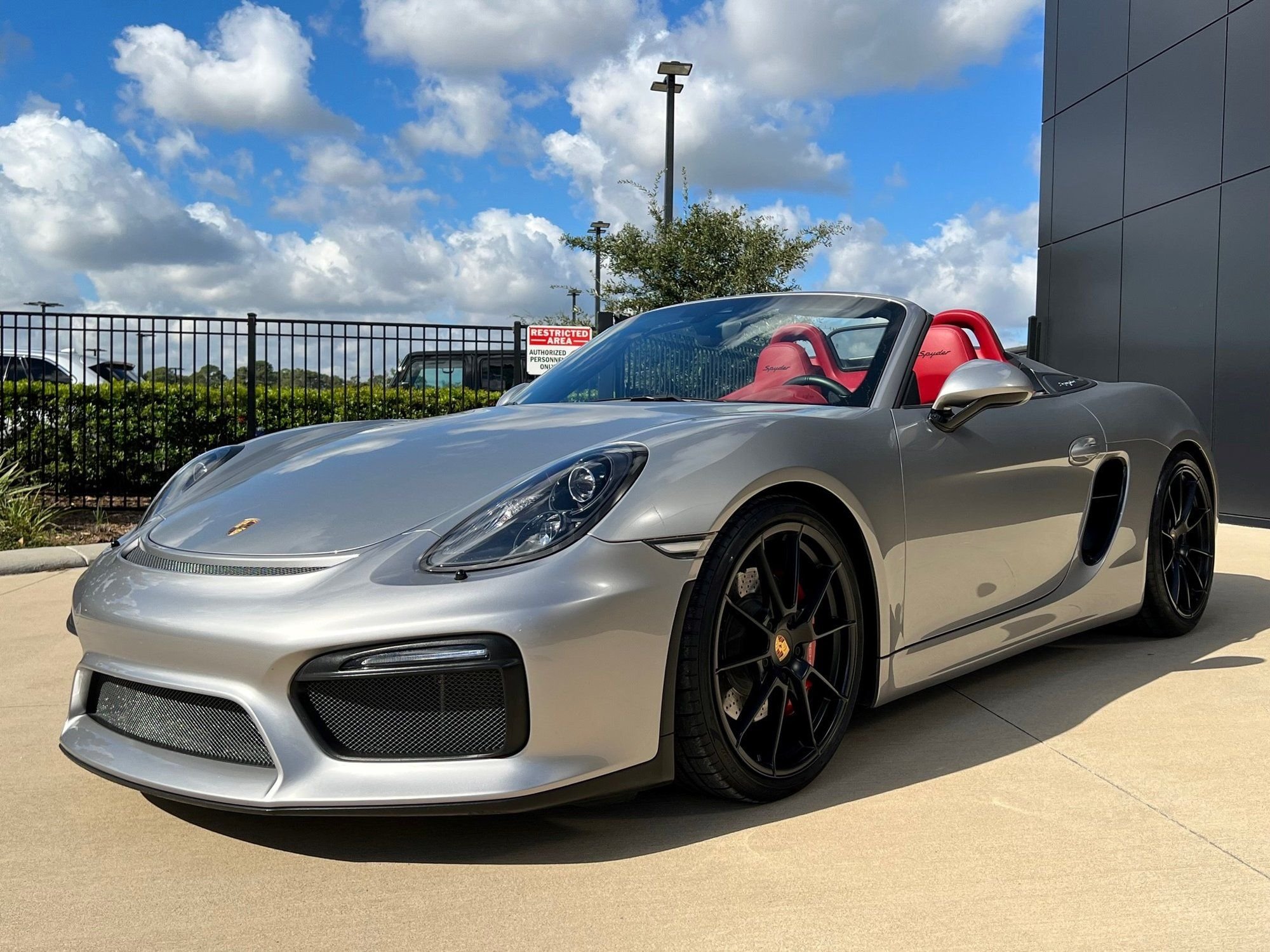 2016 Porsche Boxster - 2016 Spyder CPO till Nov '23 GT Silver, classic interior, extended leather, Burmester - Used - VIN WP0CC2A87GS152618 - 6 cyl - 2WD - Manual - Convertible - Silver - Raleigh, NC 27613, United States