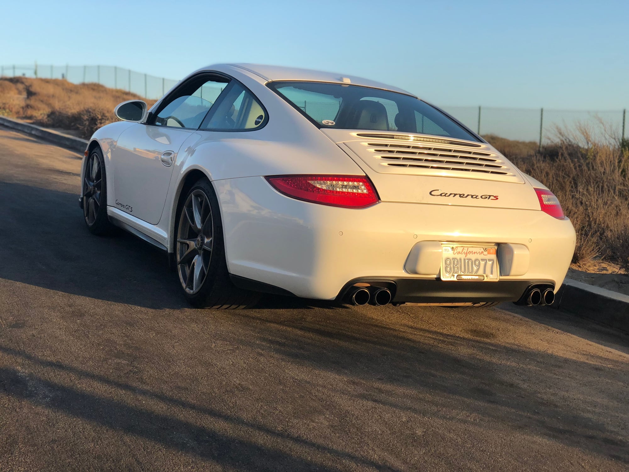 Exterior Body Parts - 997.2 Rear Bumper GTS Carrara white in excellent condition - Used - 2010 to 2012 Porsche 911 - Los Angeles, CA 90293, United States
