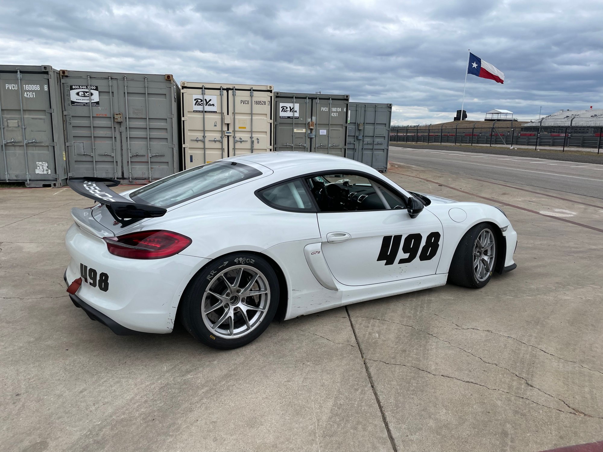 2016 Porsche Cayman GT4 - 2016 Porsche 981 GT4 Clubsport - Used - VIN WP0ZZZ98ZGK199578 - 11,000 Miles - 6 cyl - 2WD - Automatic - Coupe - White - Austin, TX 78738, United States