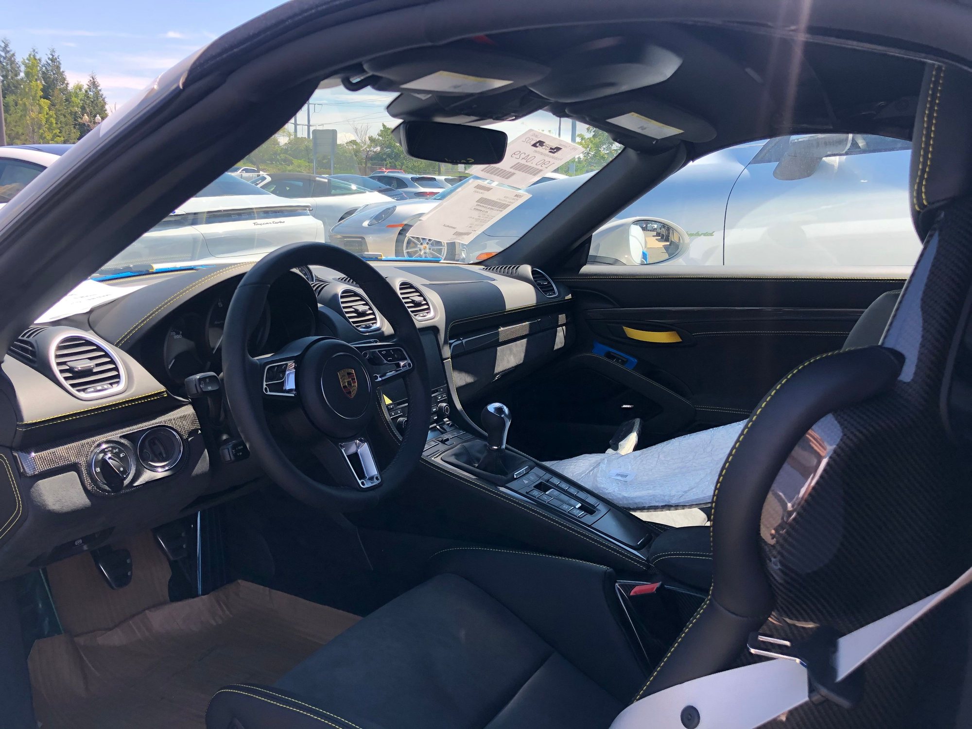 2020 Porsche 718 Spyder - 2020 718 Spyder Chalk Color Fully Loaded - Used - VIN WP0CC2A83LS240480 - 3,300 Miles - 6 cyl - 2WD - Manual - Convertible - Other - Washington, DC 20037, United States
