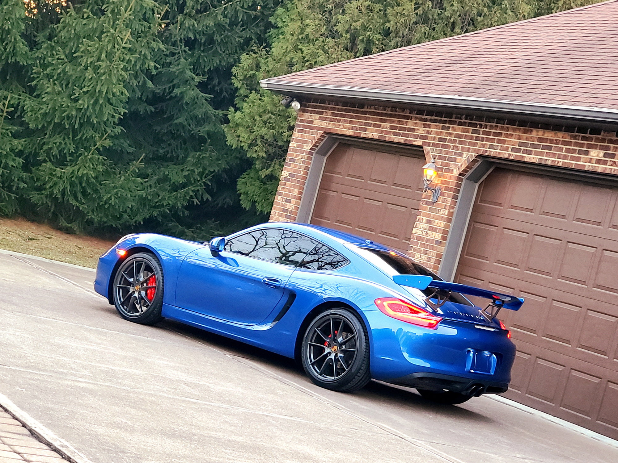 2014 Porsche Cayman - 2014 PORSCHE CAYMAN S! 6SPD MANUAL SPORT EXHAUST $77MSRP+FULLY SERVICED BLUE SAPPHIRE - Used - VIN WP0AB2A83EK191732 - 40,100 Miles - 6 cyl - 2WD - Manual - Coupe - Blue - Orefield, PA 18069, United States