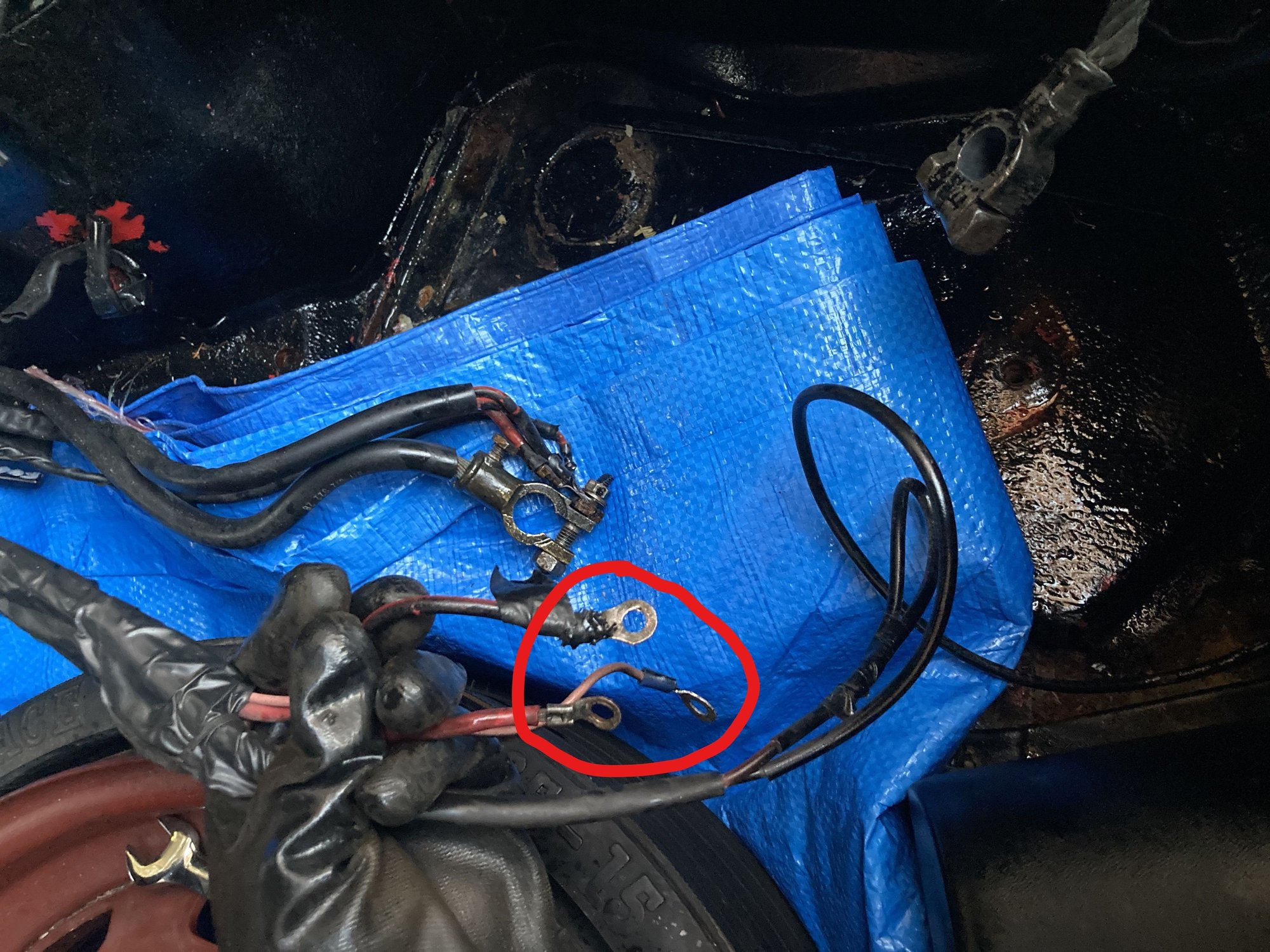 Quick Question Trunk Battery Cables Rennlist Porsche Discussion