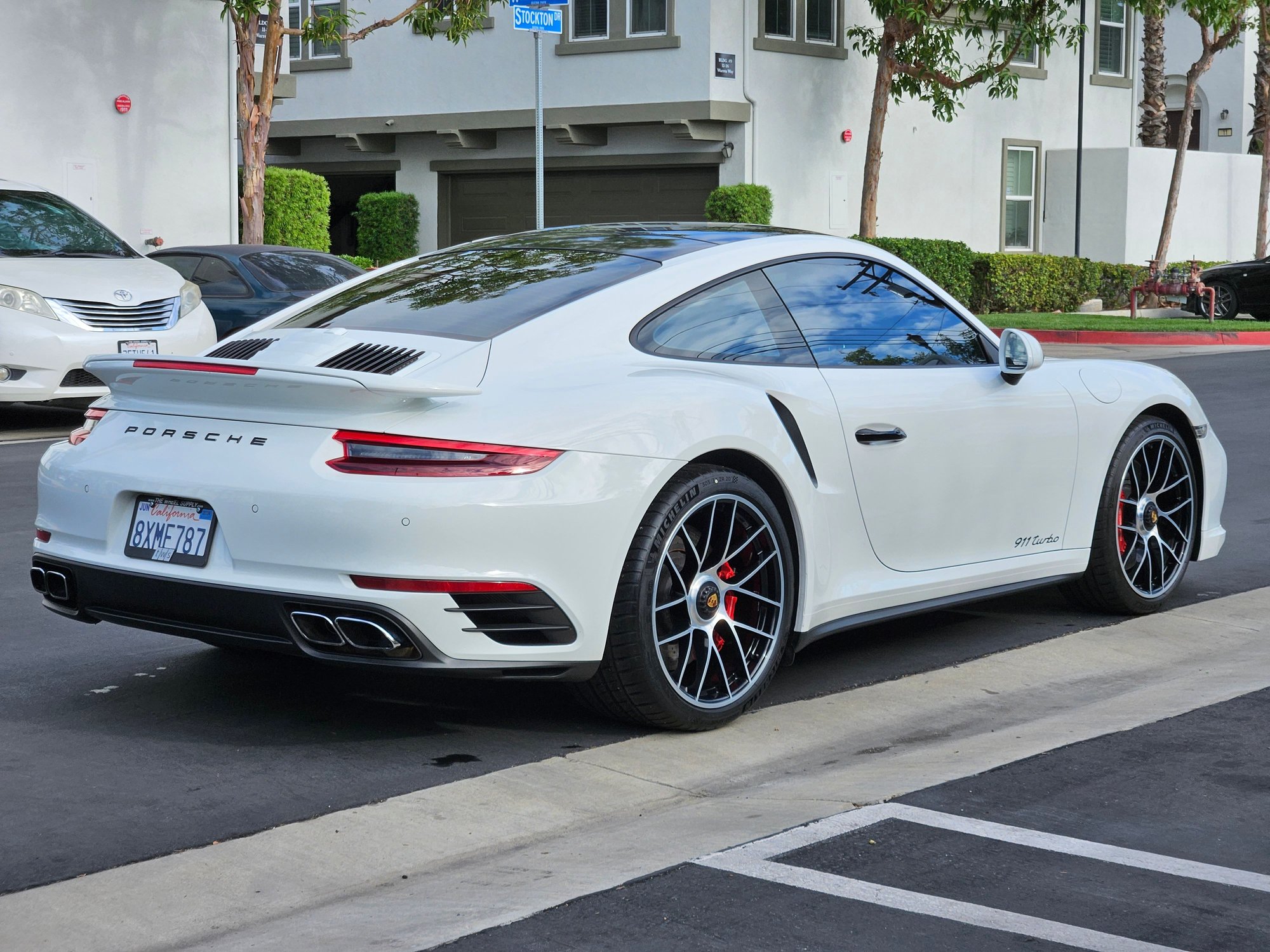 2018 Porsche 911 - 2018 Porsche 911 991.2 Turbo - Used - VIN WP0AD2A92JS156760 - 28,500 Miles - 6 cyl - AWD - Automatic - Coupe - White - Buena Park, CA 90621, United States