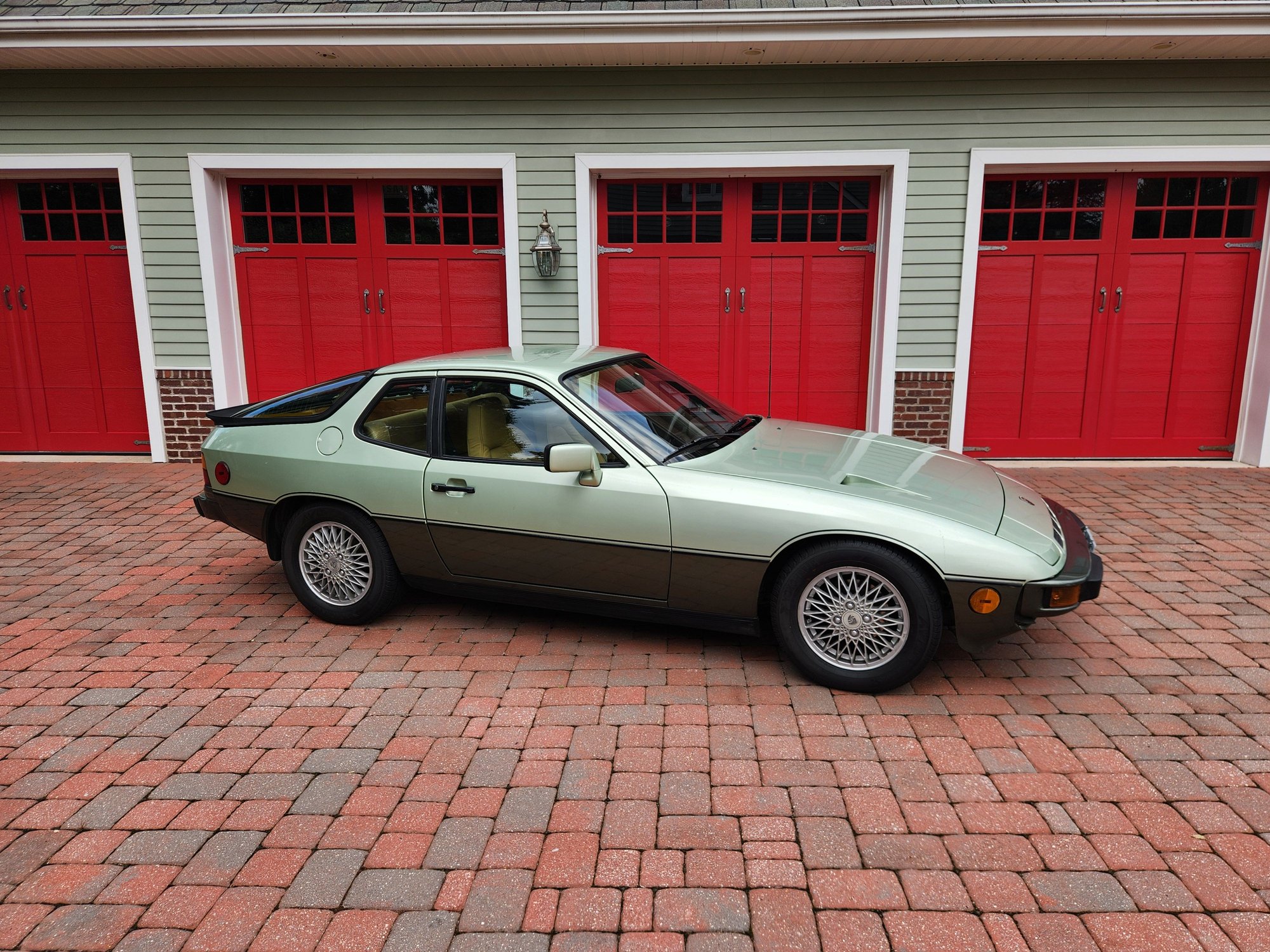 1980 Porsche 924 - 1980 Porsche 924 TURBO Original Paint Amazing 931 Runs and Drives Perfectly COLD A/C - Used - VIN 93A0152598 - 86,800 Miles - 4 cyl - 2WD - Manual - Hatchback - Other - Richboro, PA 18954, United States