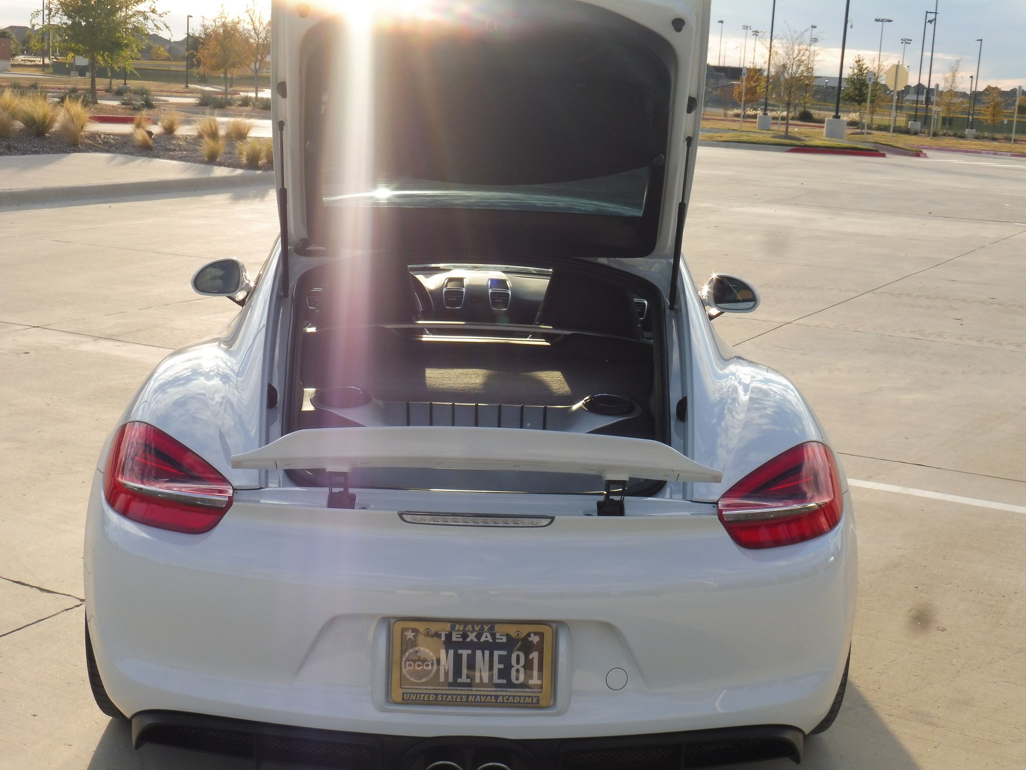 2016 Porsche Cayman - 2016 Cayman 981 PDK Carrara White Metallic $39,500 - Used - VIN WP0AA2A81GK170173 - 45,000 Miles - 6 cyl - 2WD - Automatic - Coupe - White - Prosper, TX 75078, United States