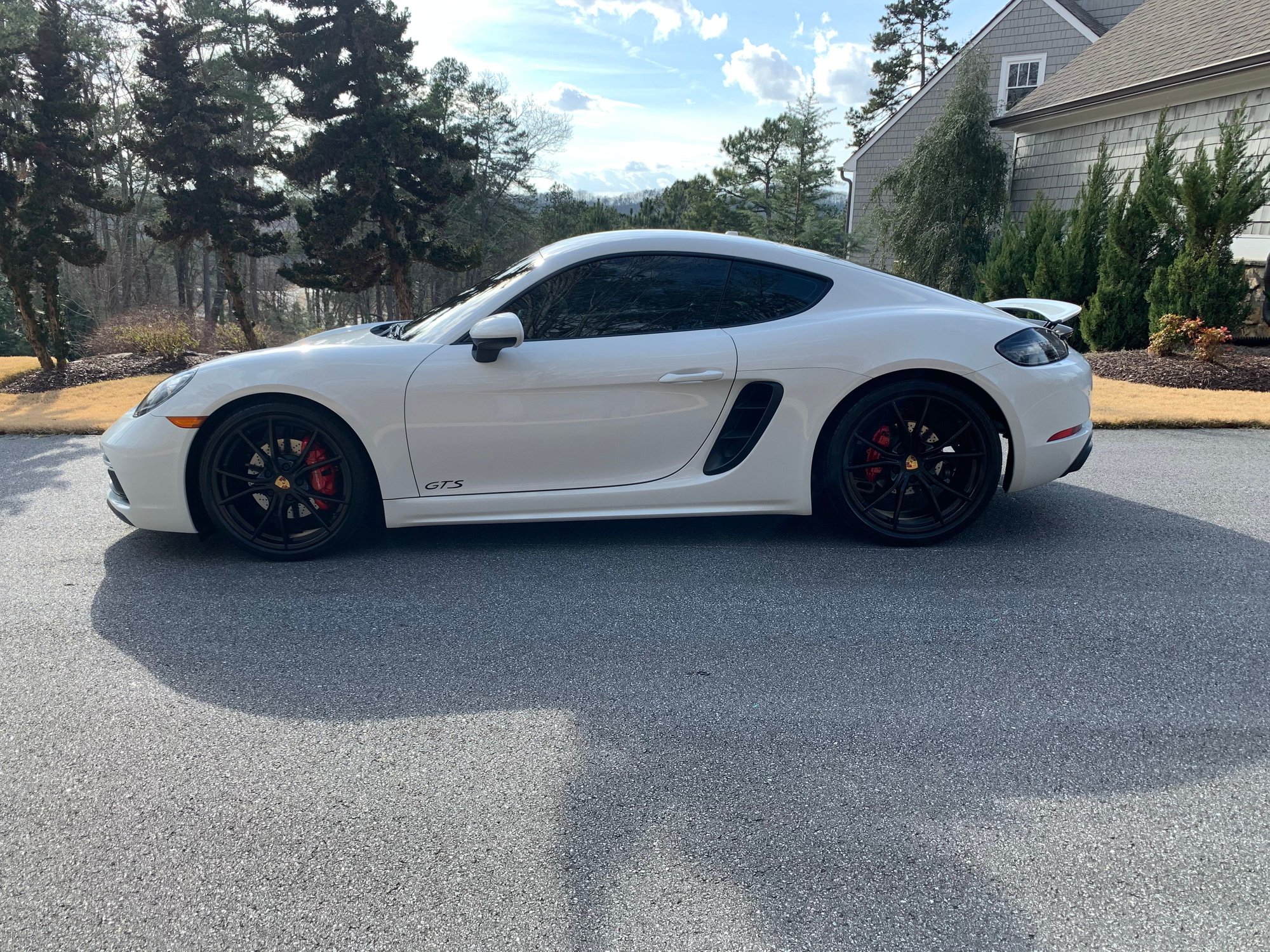 2019 Porsche 718 Cayman - 2019 718 Cayman GTS - Used - VIN WPOAB2A88KS278182 - 3,964 Miles - 4 cyl - Automatic - Coupe - White - Cartersville, GA 30121, United States