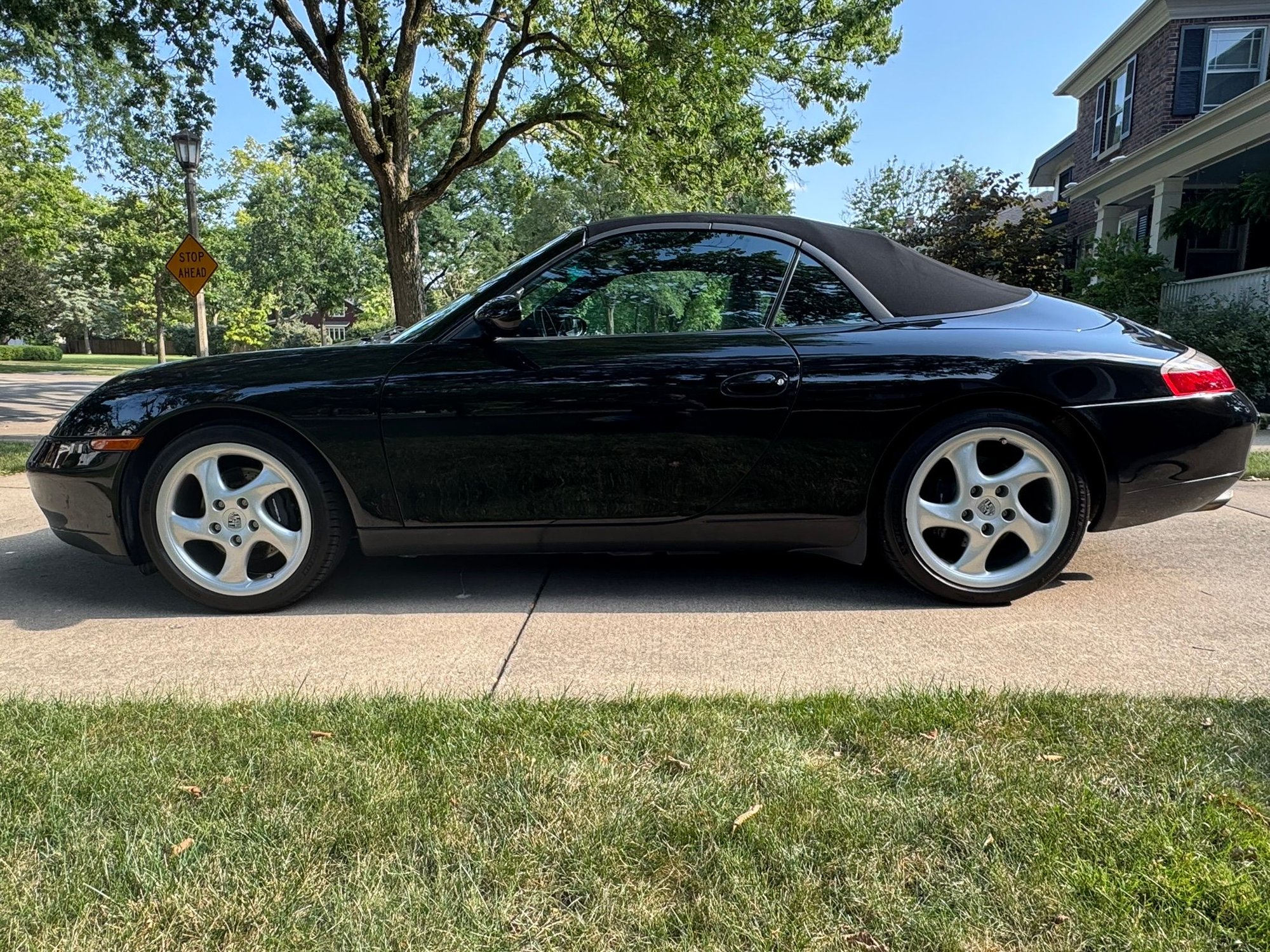 1999 Porsche 911 - Chicagoland 1999 Porsche 911 C2 Cabriolet Manual Triple Black w/LSD - Used - VIN WP0CA2998XS653911 - 80,061 Miles - 6 cyl - 2WD - Manual - Convertible - Black - River Forest, IL 60305, United States