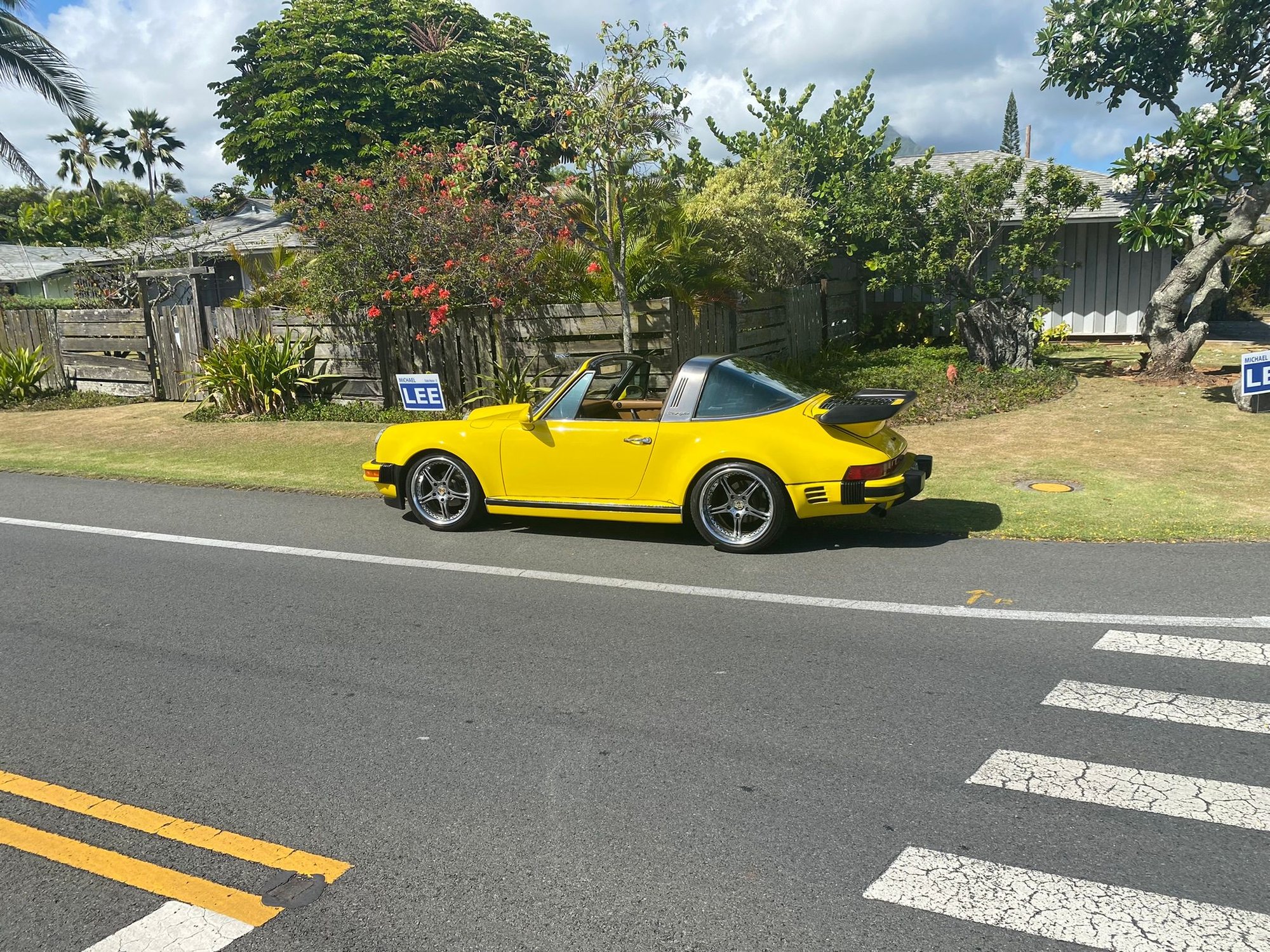 1976 Porsche 911 - 1976 911 Targa - Used - VIN 9116210392 - 81,000 Miles - 6 cyl - 2WD - Manual - Coupe - Yellow - Honolulu, HI 96813, United States