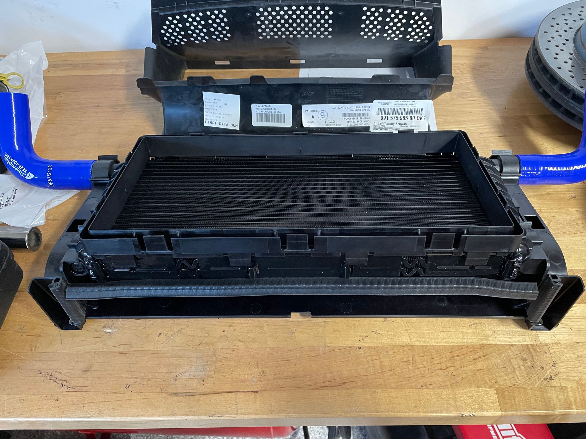 991.2 3rd Center Radiator Seals Rennlist Porsche Discussion Forums