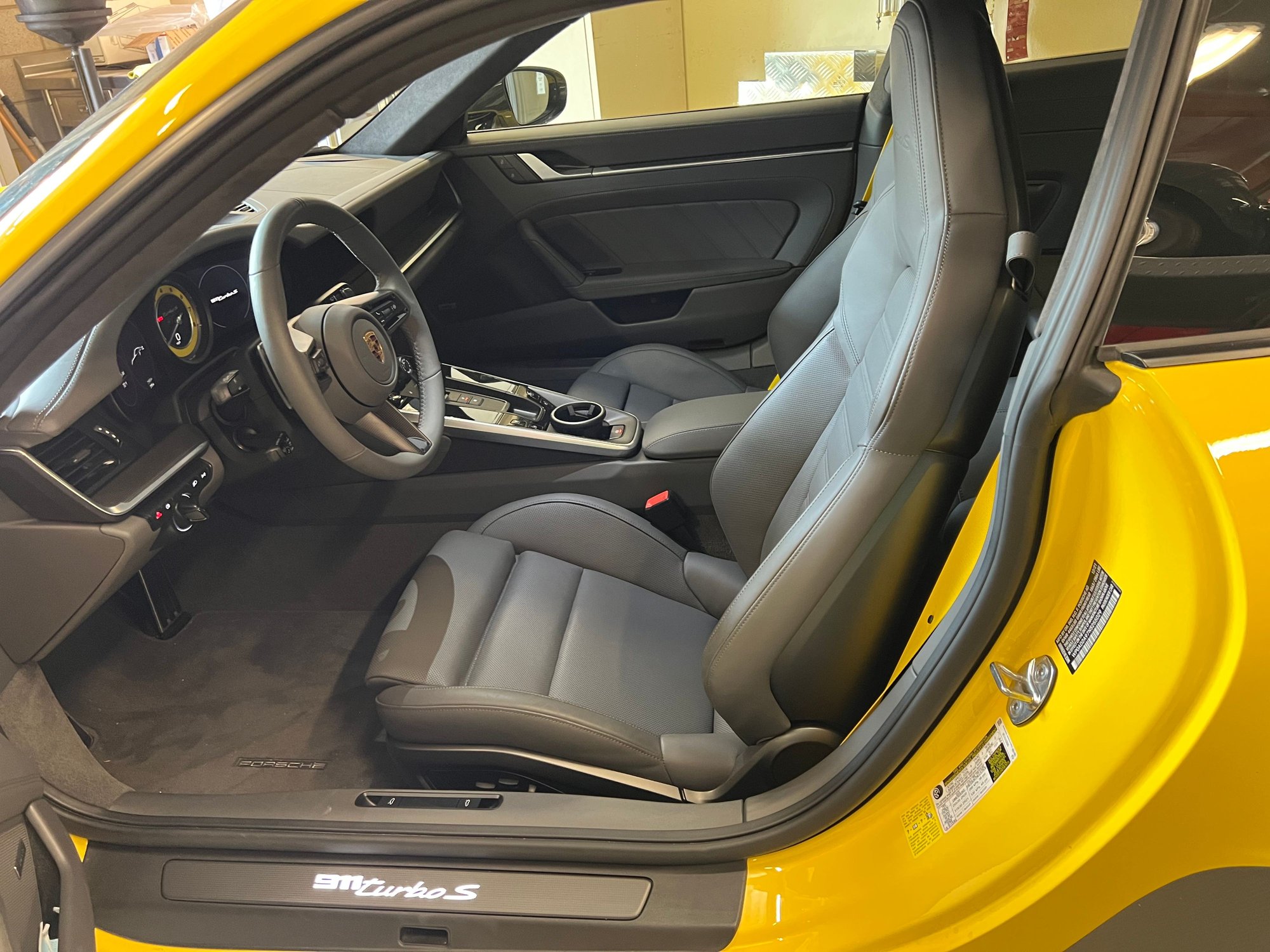 2022 Porsche 911 - 2022 Porsche 911 Turbo S Coupe Racing Yellow 719 Miles Carbon Roof "Loaded" - Used - VIN WP0AD2A97NS255029 - 719 Miles - 6 cyl - AWD - Automatic - Coupe - Yellow - Ventura, CA 93003, United States