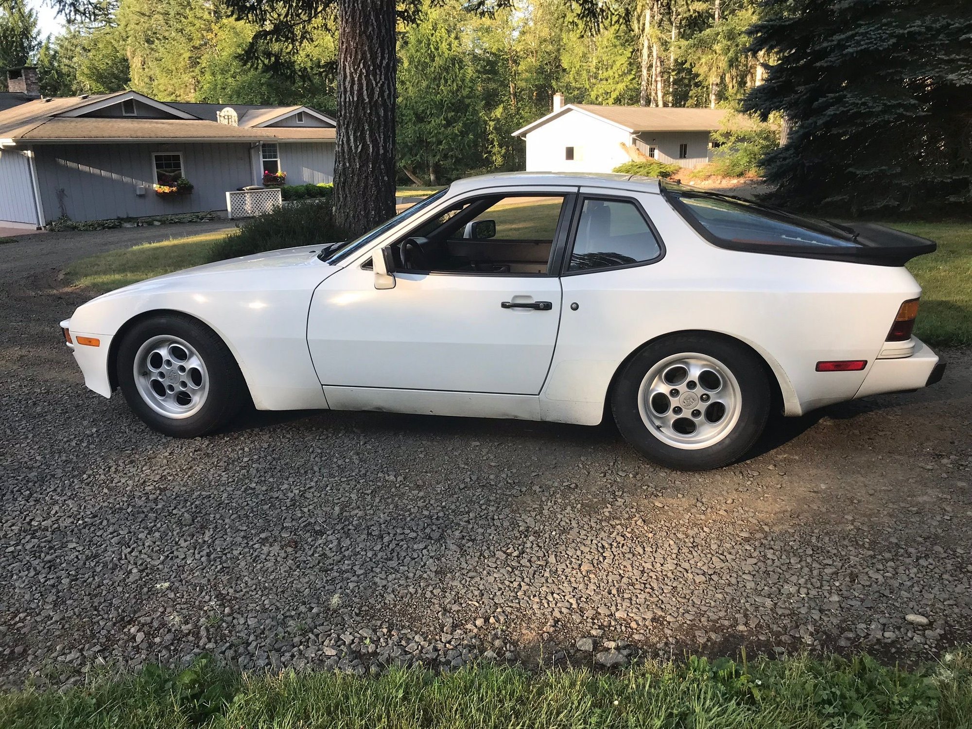 1986 Porsche 944 - 944 NA - Used - VIN WP0AA0942GN452522 - 4 cyl - 2WD - Manual - Coupe - White - Shelton, WA 98584, United States