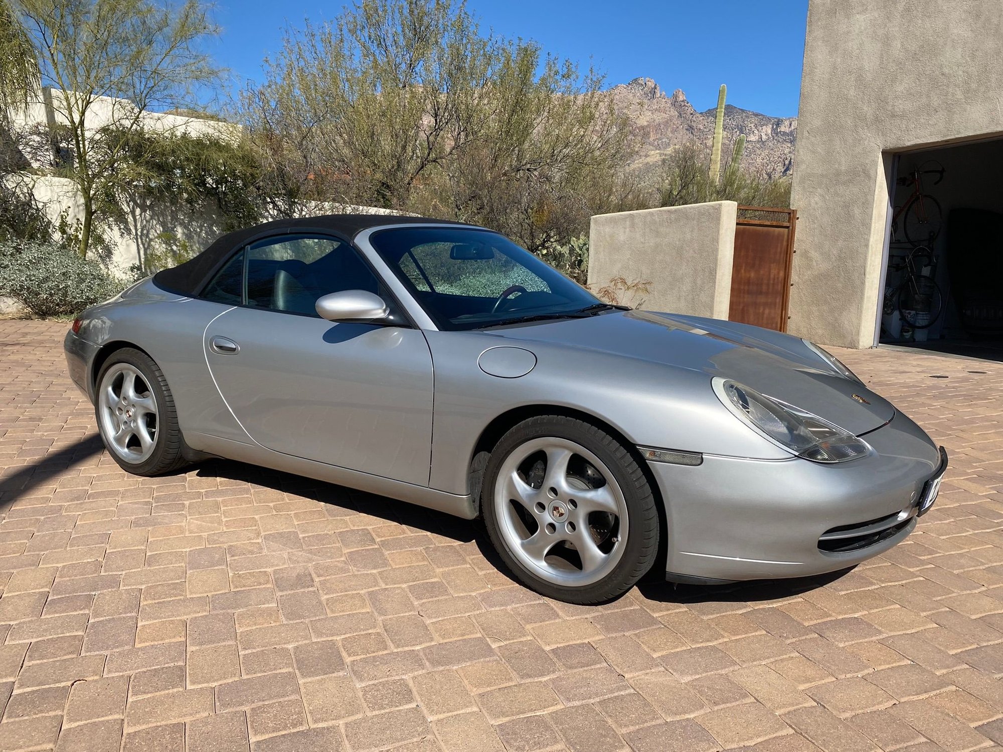 1999 Porsche 911 - 1999 911 996 C2 Cabriolet - Used - VIN WP0CA299XXS653263 - 90,000 Miles - 6 cyl - 2WD - Manual - Convertible - Silver - Tucson, AZ 85718, United States