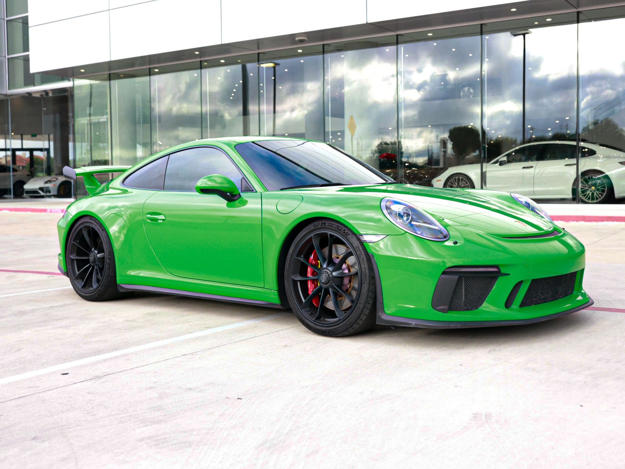 2018 Porsche GT3 - Signal Green GT3 - Used - VIN WP0AC2A97JS175226 - 14,780 Miles - Automatic - Coupe - Other - Austin, TX 78731, United States