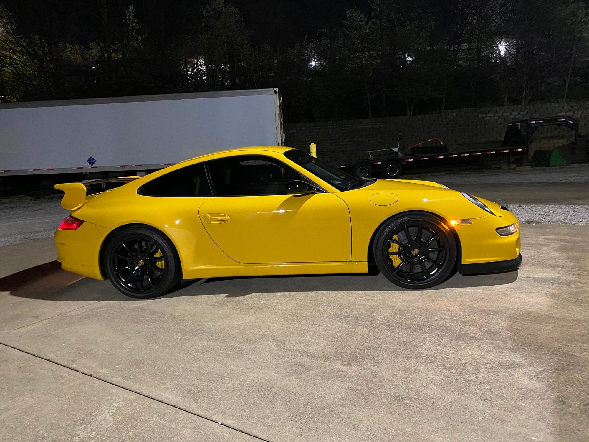 2007 Porsche 911 - Speed yellow 997.1 GT3 - Used - VIN WP0AC29967S793098 - 22,000 Miles - 6 cyl - 4WD - Manual - Coupe - Yellow - Louisville, KY 40299, United States