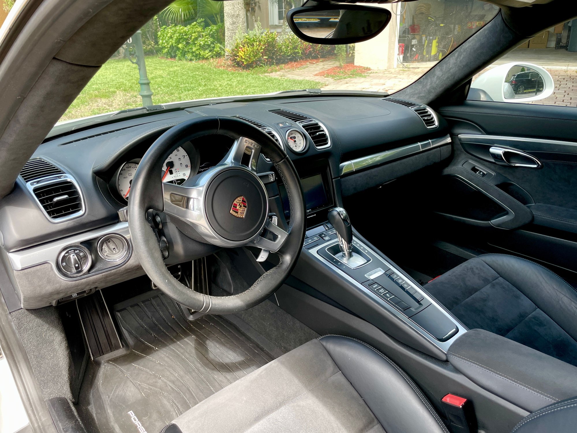 2015 Porsche Cayman - 2015 Porsche Cayman GTS - Used - VIN WP0AB2A84FK180238 - 38,311 Miles - 6 cyl - 2WD - Automatic - Coupe - White - Weston, FL 33326, United States