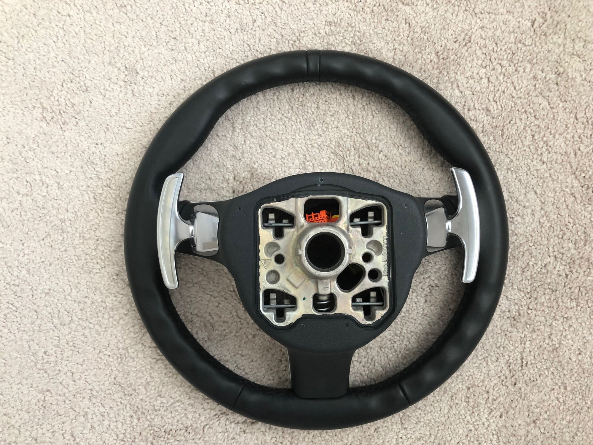 Interior/Upholstery - Sport Design Steering Wheel - Black Leather - Used - 2009 to 2013 Porsche 911 - 2011 to 2014 Porsche Cayenne - 2009 to 2013 Porsche Cayman - Ashburn, VA 20147, United States